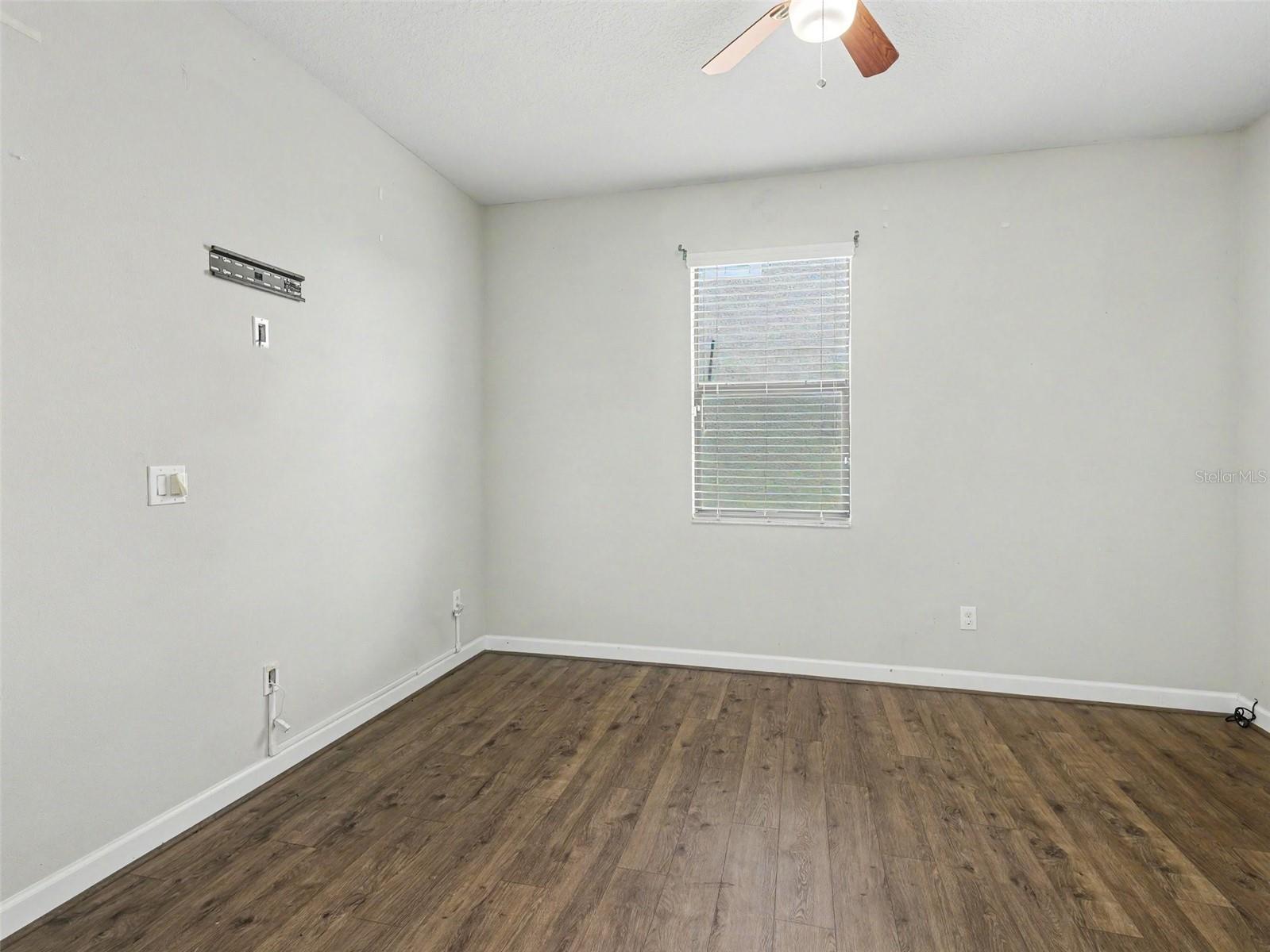 10025 IVORY DR, SUN CITY CENTER, FL, 33573