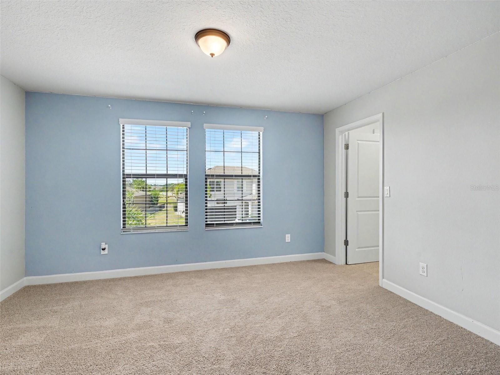 10025 IVORY DR, SUN CITY CENTER, FL, 33573