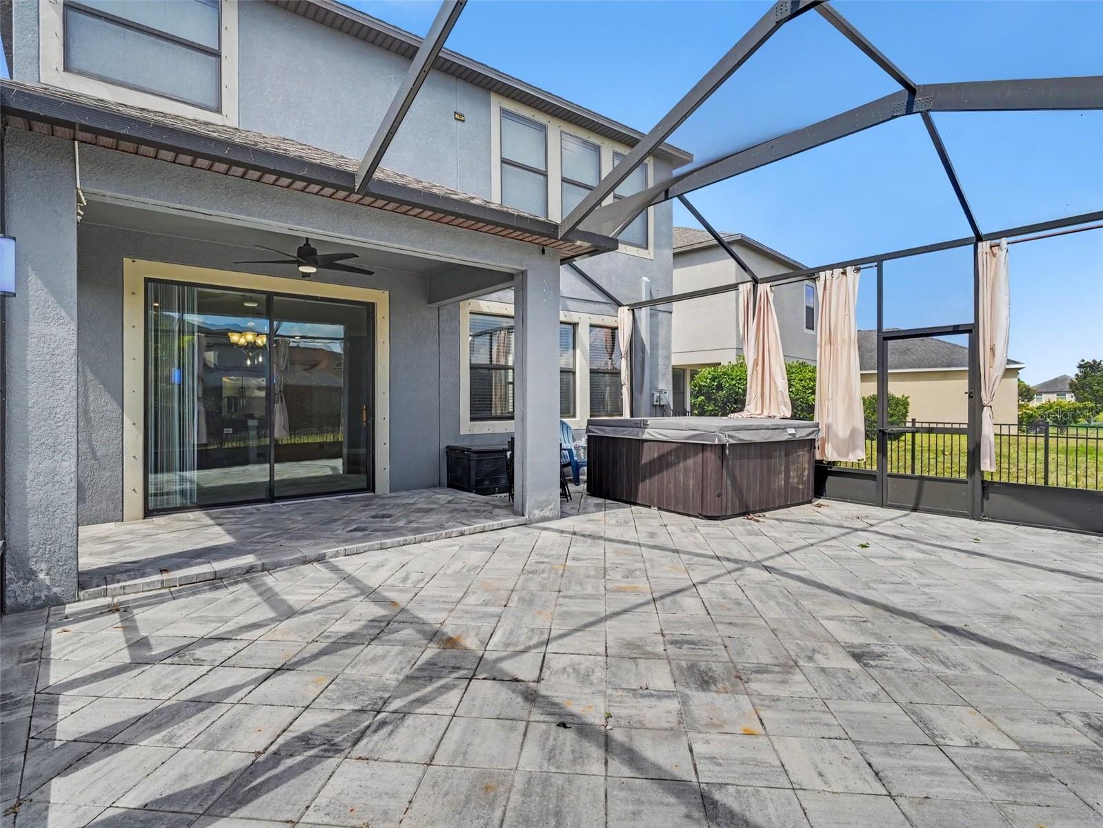 10025 IVORY DR, SUN CITY CENTER, FL, 33573