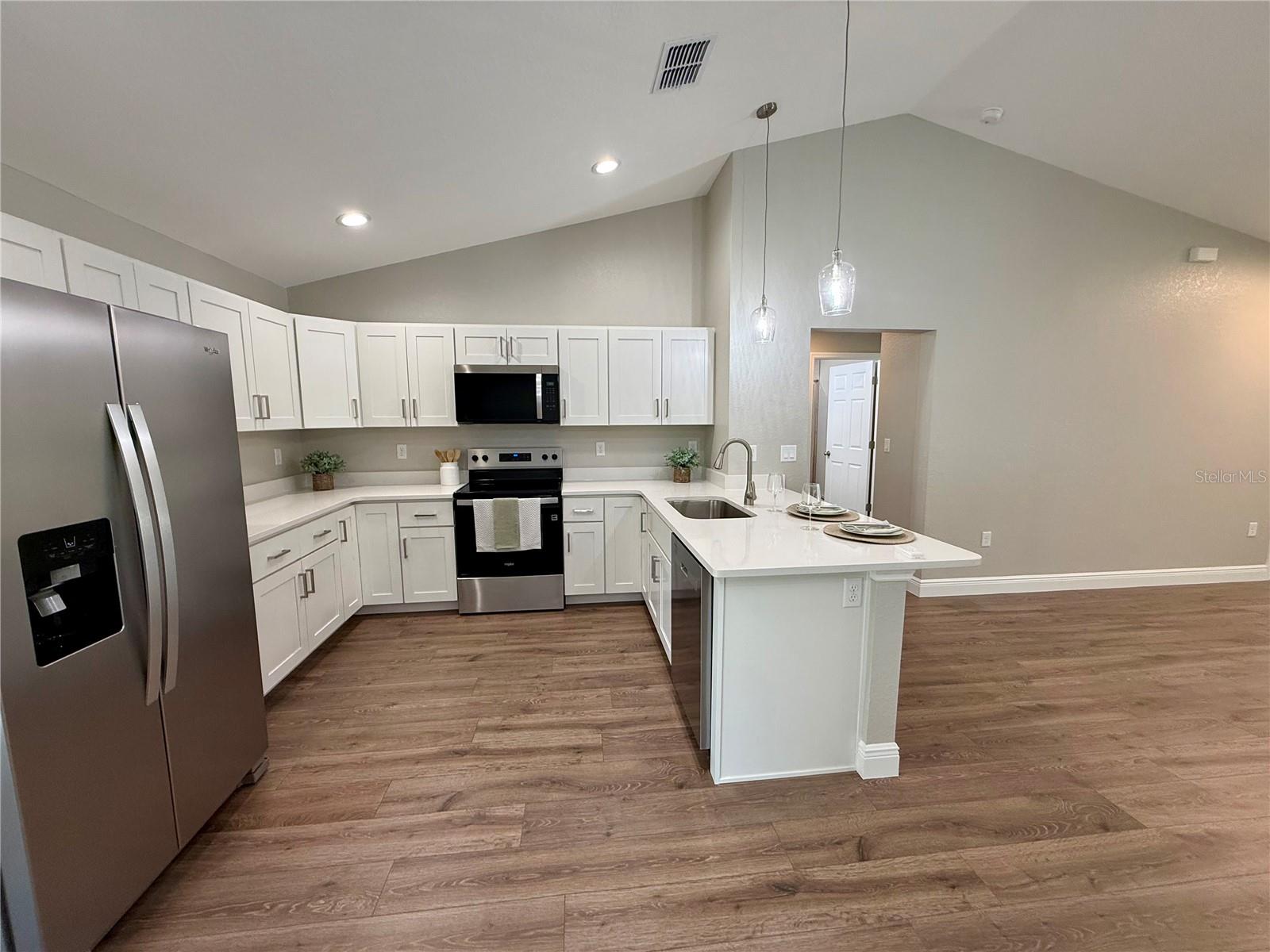 49 PINE RADIAL, OCALA, FL, 34472