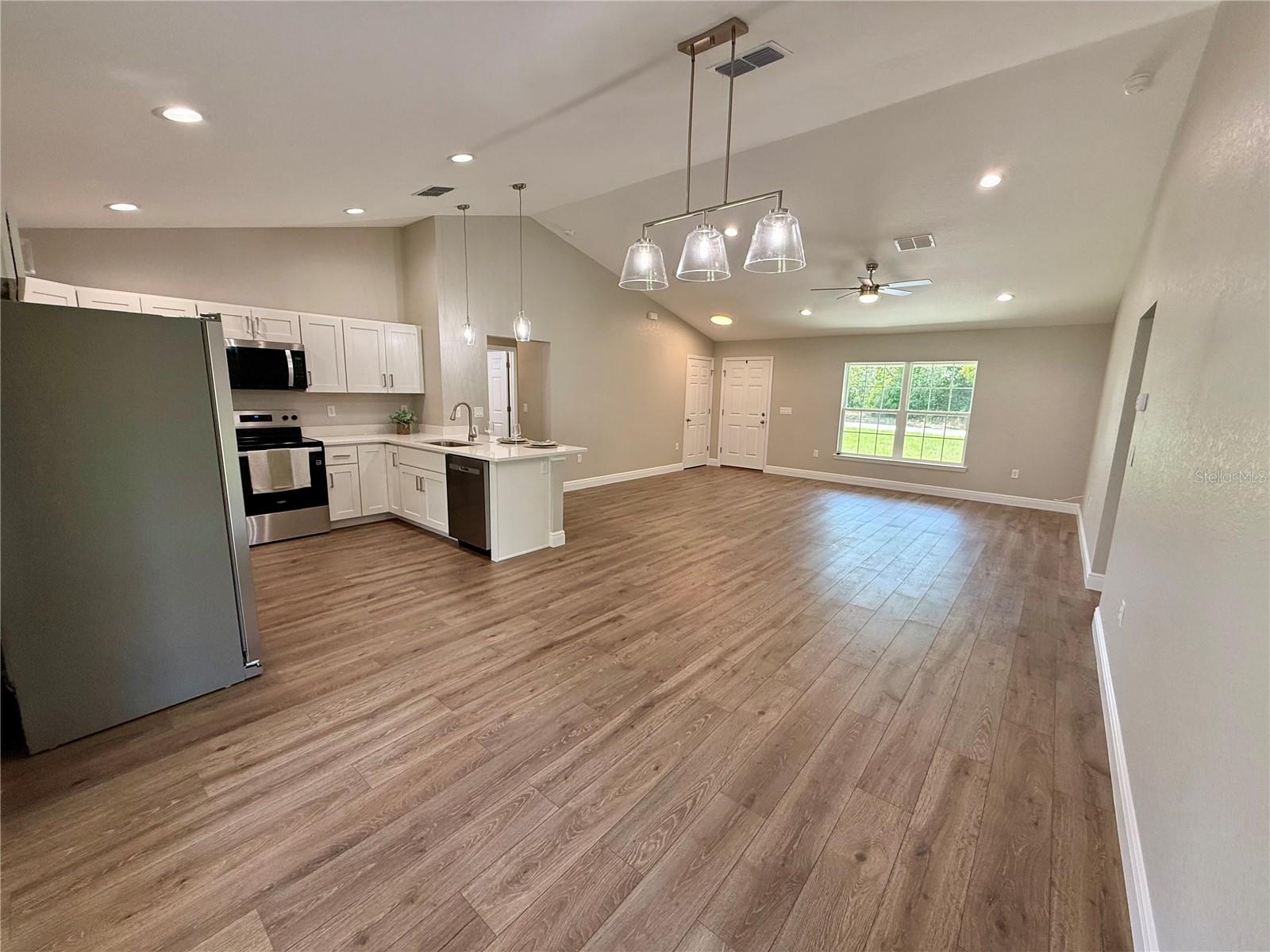 49 PINE RADIAL, OCALA, FL, 34472