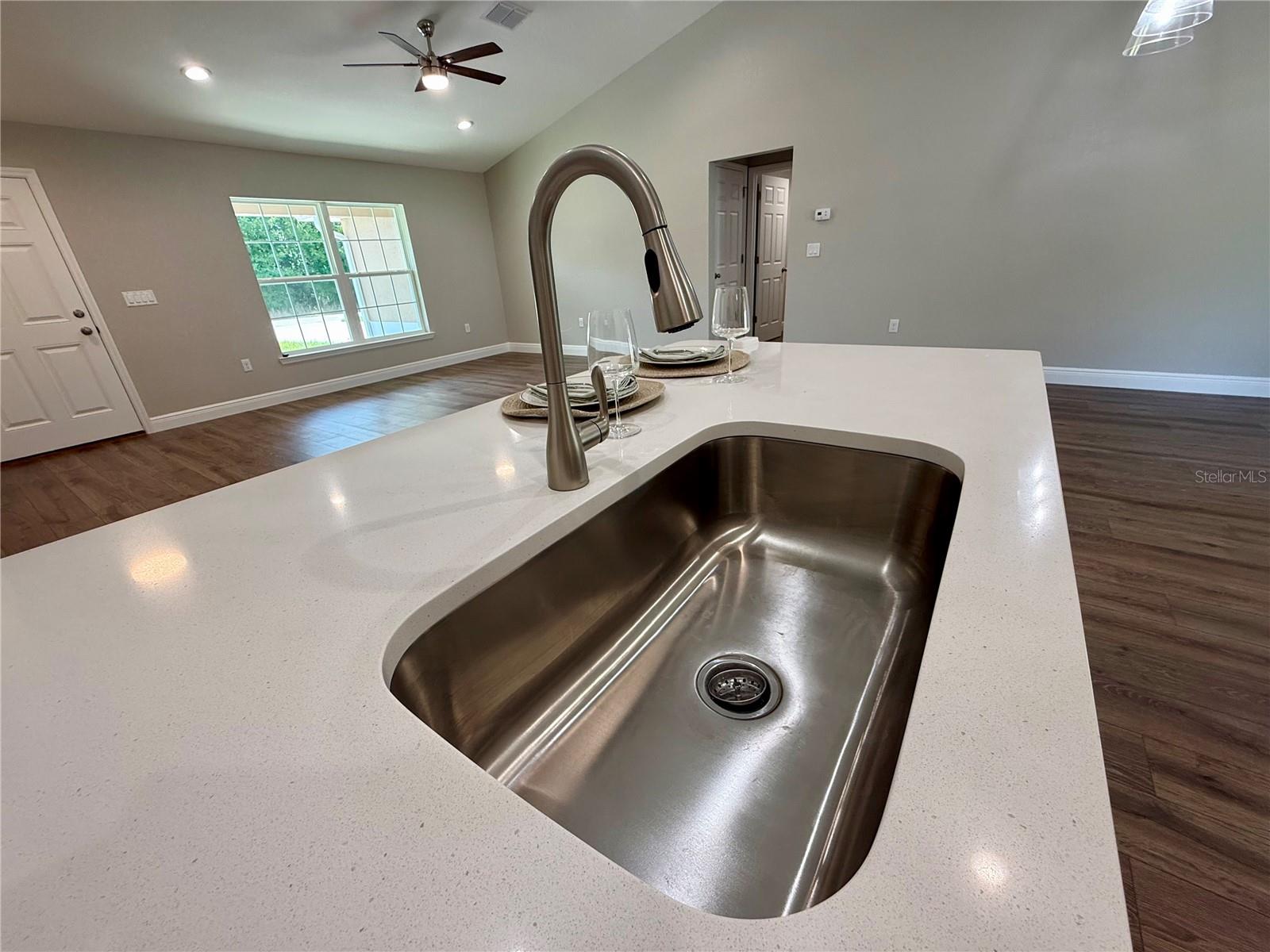 49 PINE RADIAL, OCALA, FL, 34472