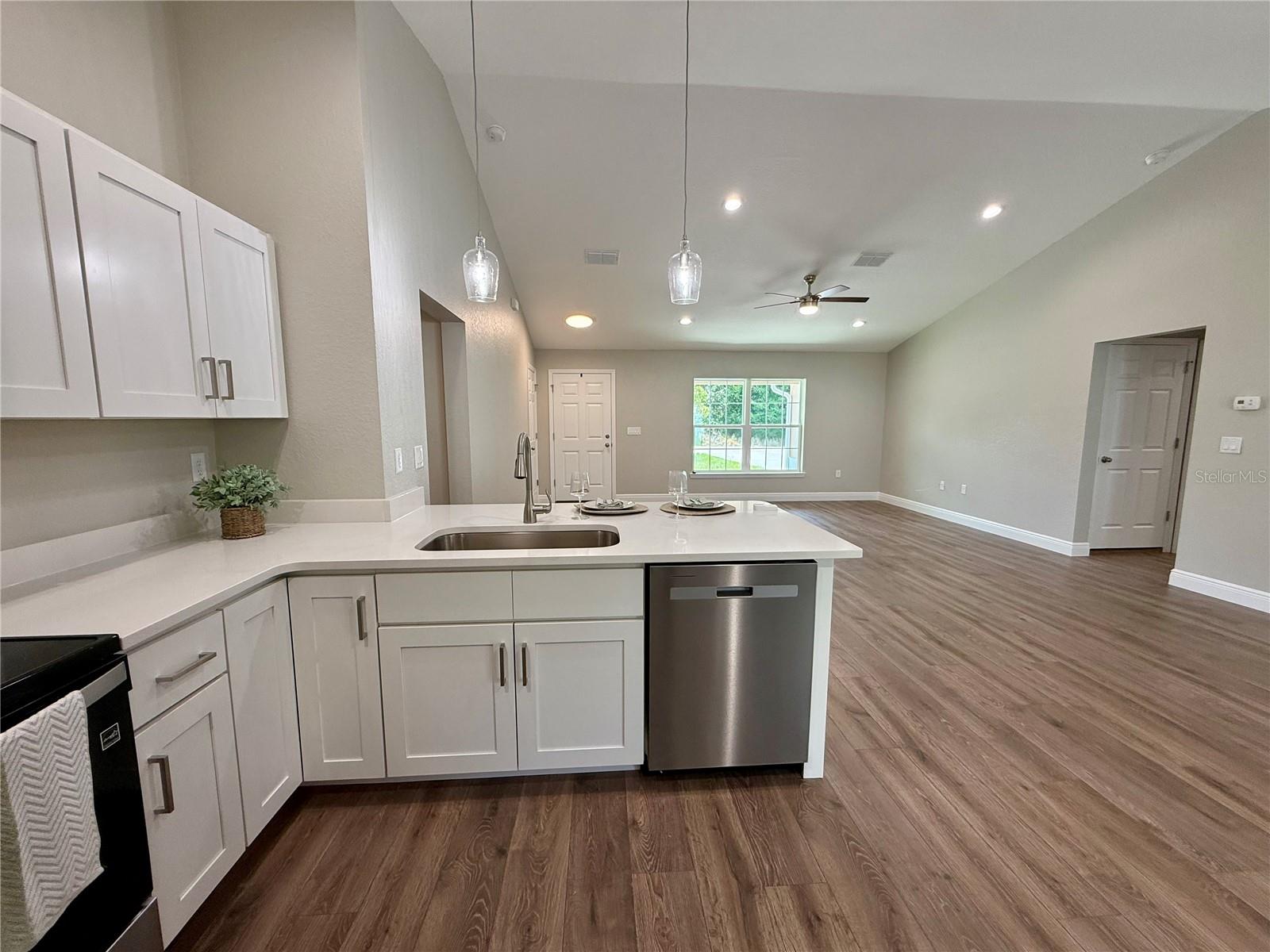 49 PINE RADIAL, OCALA, FL, 34472