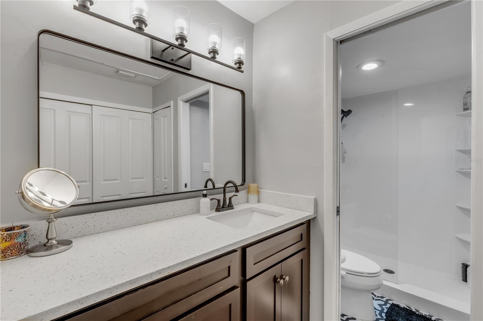 5472 PINE CREEK DR #2006B, ORLANDO, FL, 32811