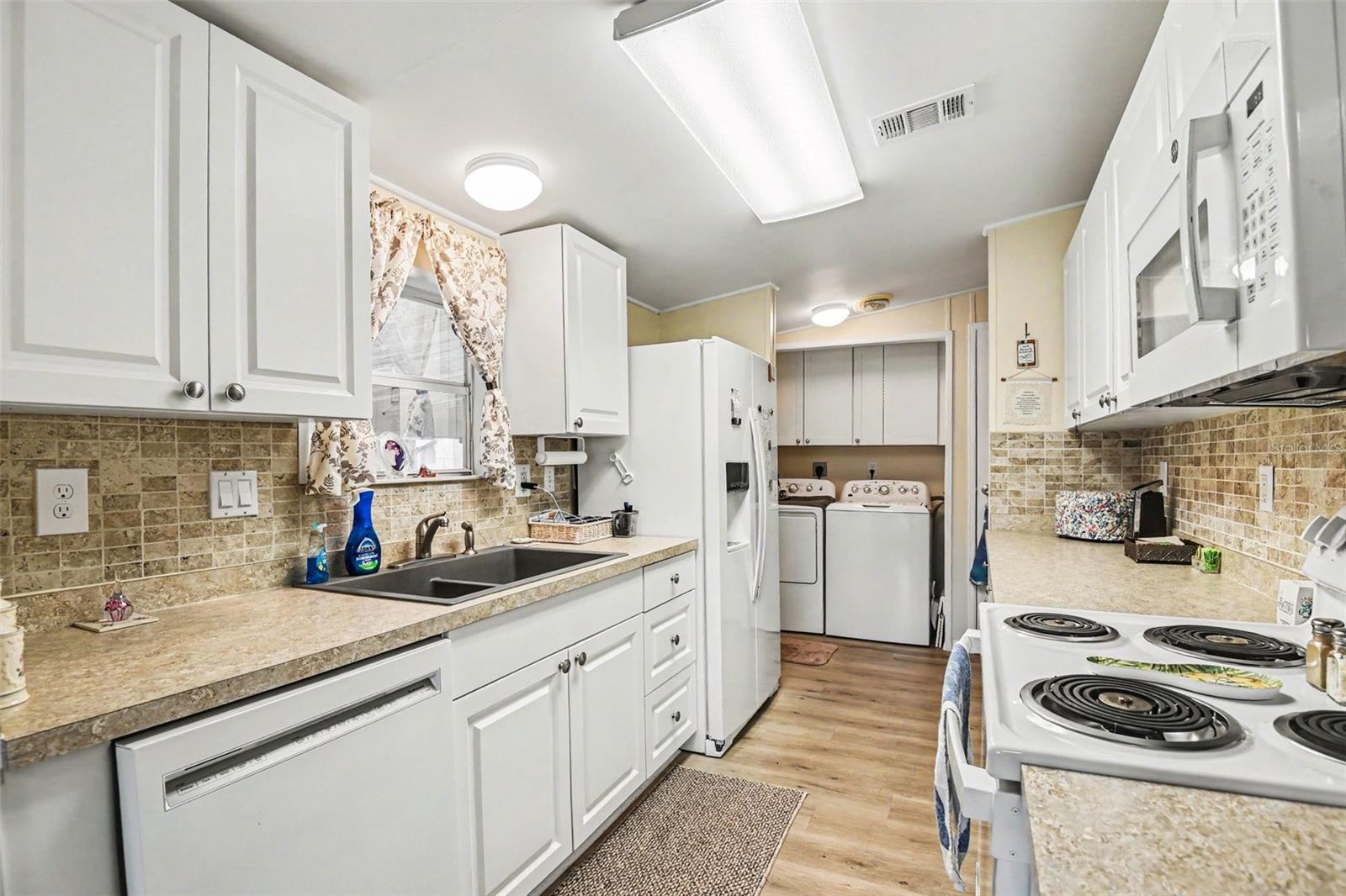 1000 KINGS HWY #366, PUNTA GORDA, FL, 33980