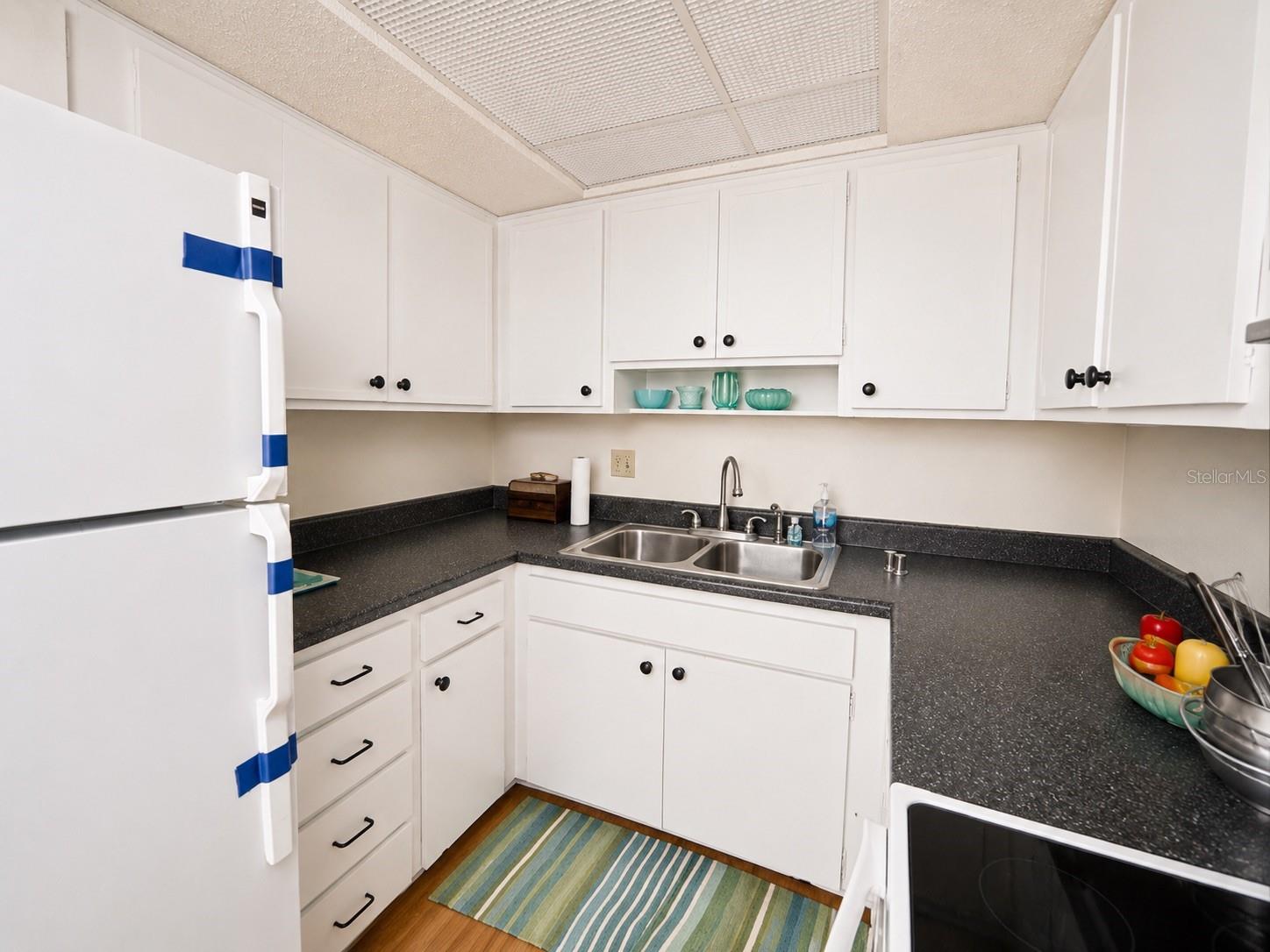 2437 HARBOR BLVD #102, PORT CHARLOTTE, FL, 33952