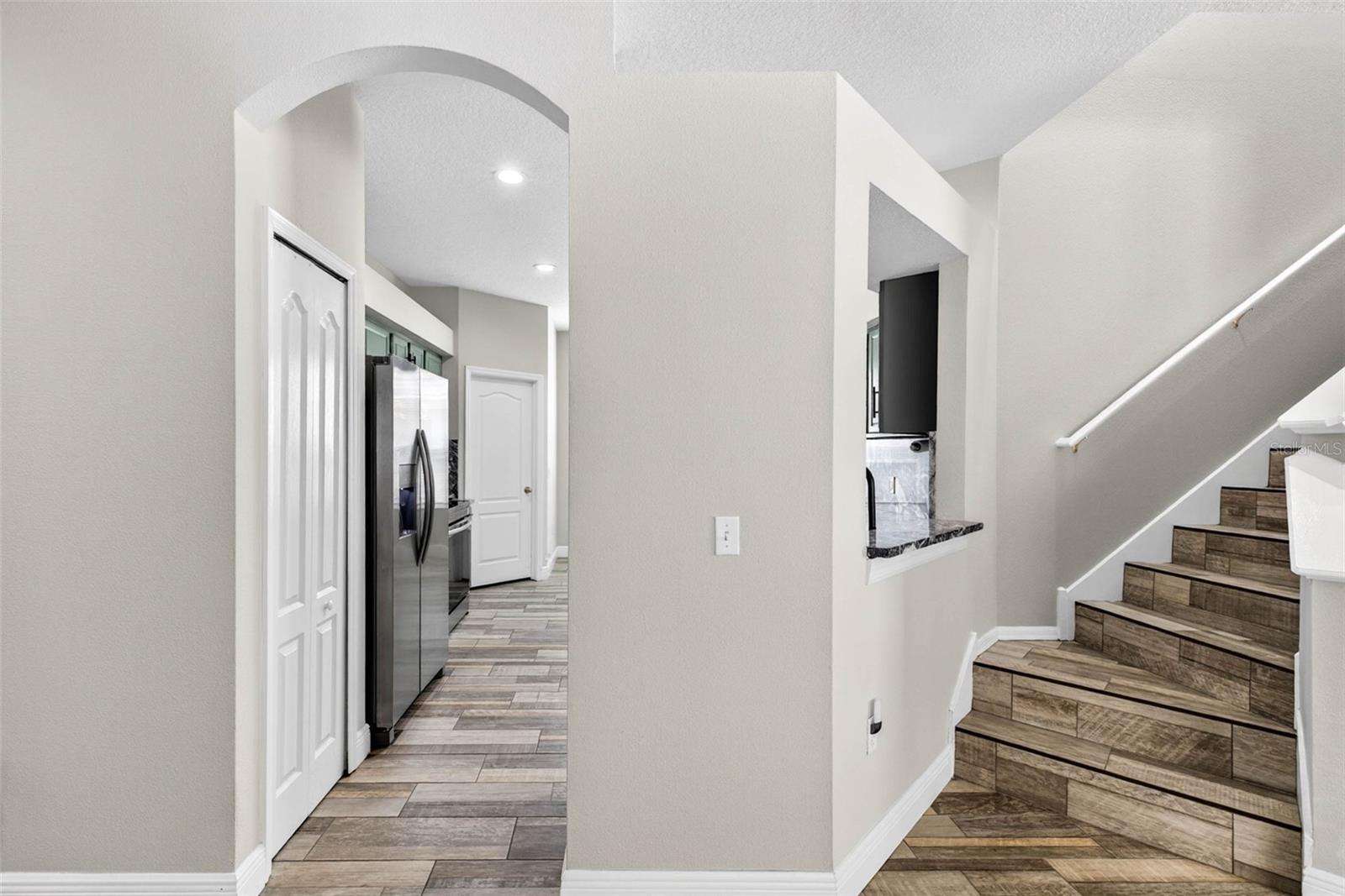 10024 COLDWATER LOOP, LAND O LAKES, FL, 34638
