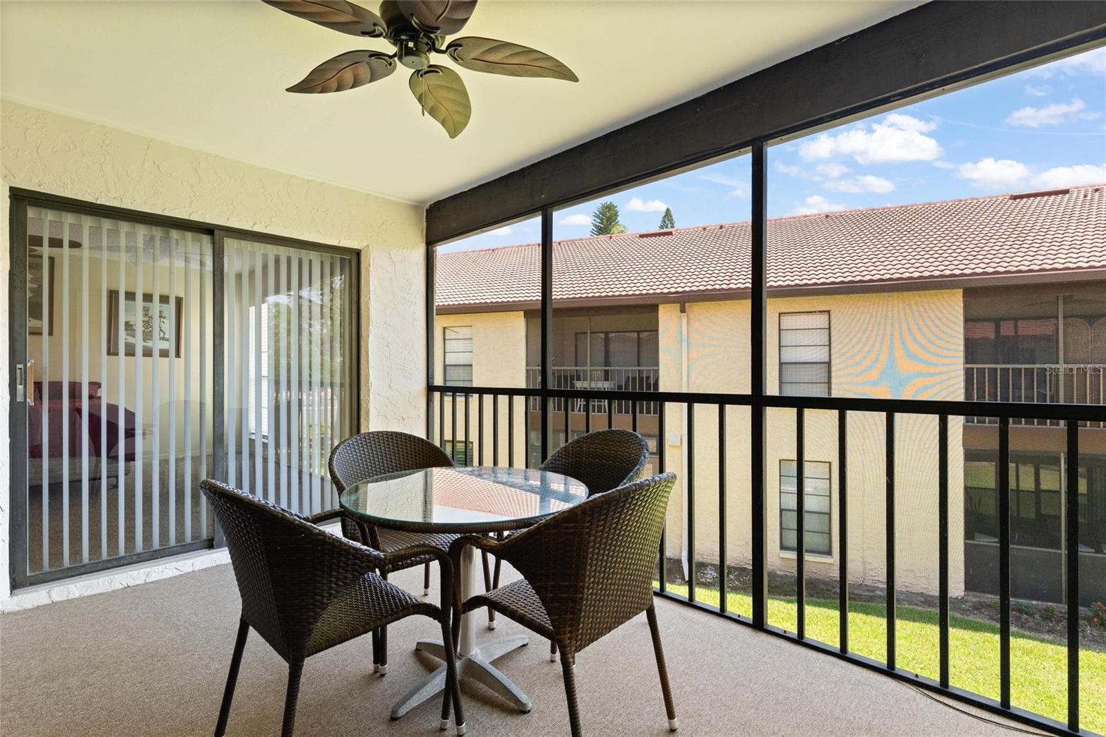 1801 E LAKE RD #4E, PALM HARBOR, FL, 34685
