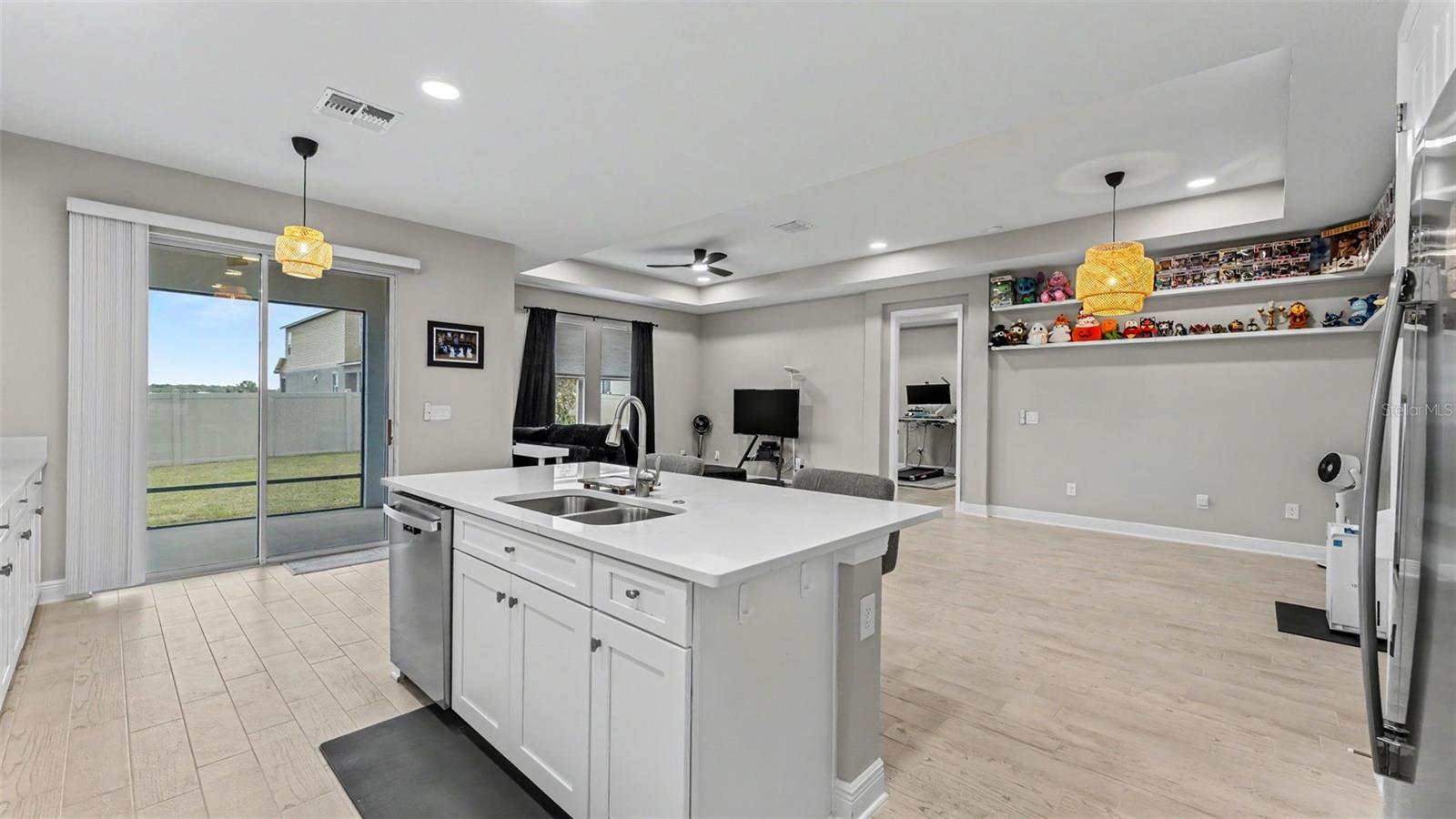 5817 FREESIA DR, LAKELAND, FL, 33811