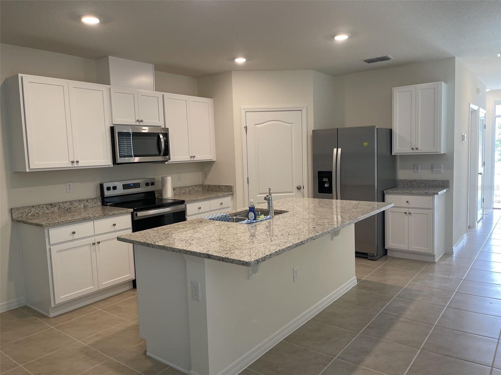 927 WATERFALL BLVD, DAVENPORT, FL, 33837