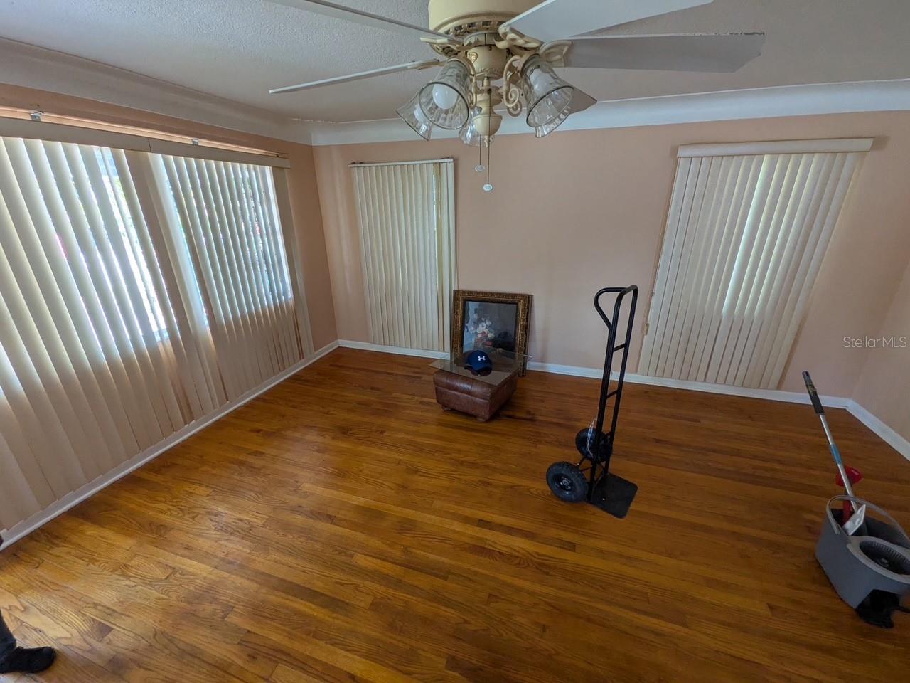 4462 46TH AVE N, ST PETERSBURG, FL, 33714