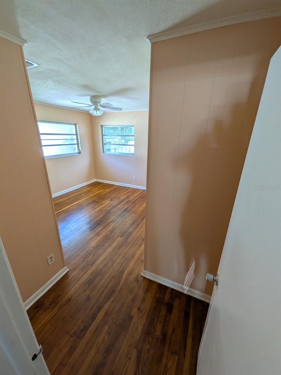 4462 46TH AVE N, ST PETERSBURG, FL, 33714