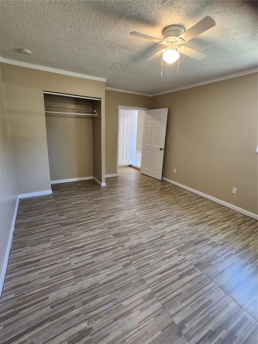 2429 CENTENNIAL BLVD, LEESBURG, FL, 34748