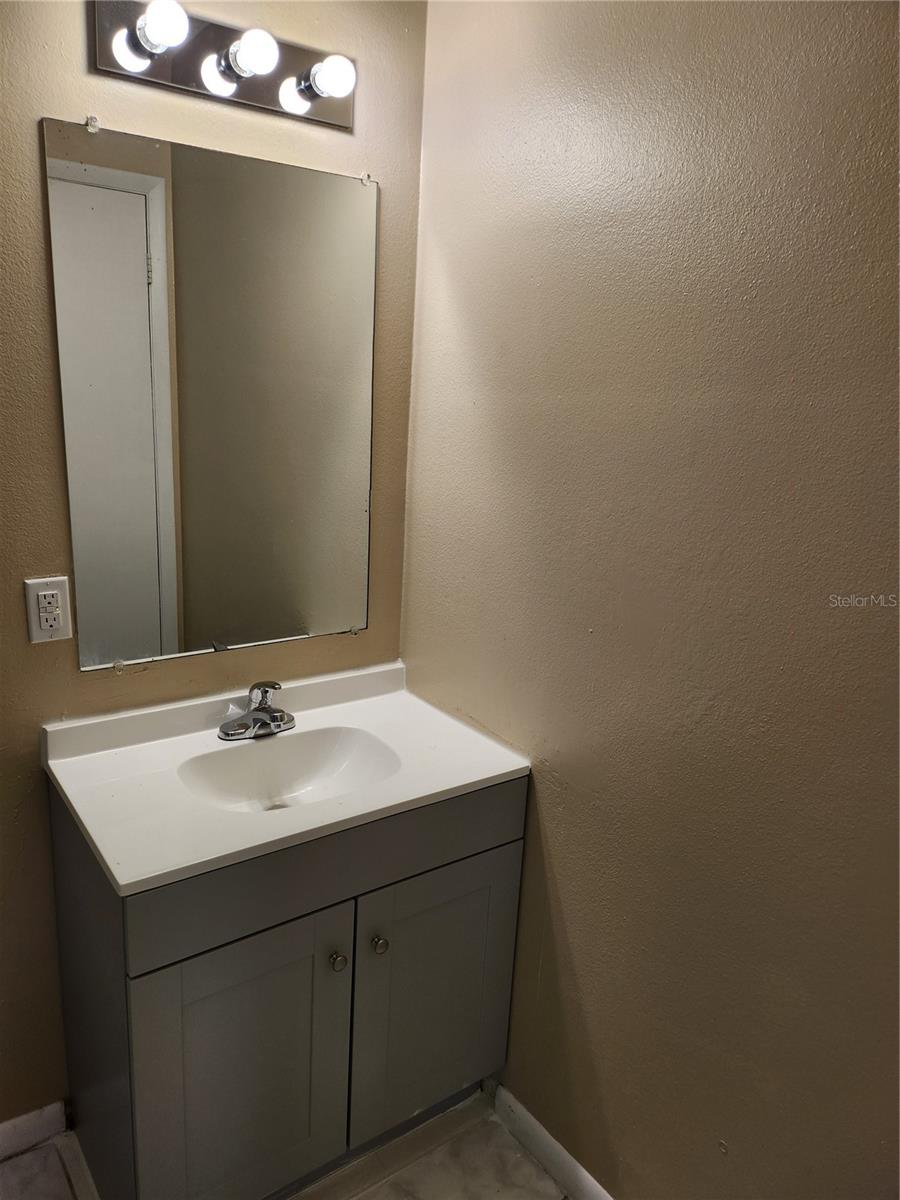 2429 CENTENNIAL BLVD, LEESBURG, FL, 34748