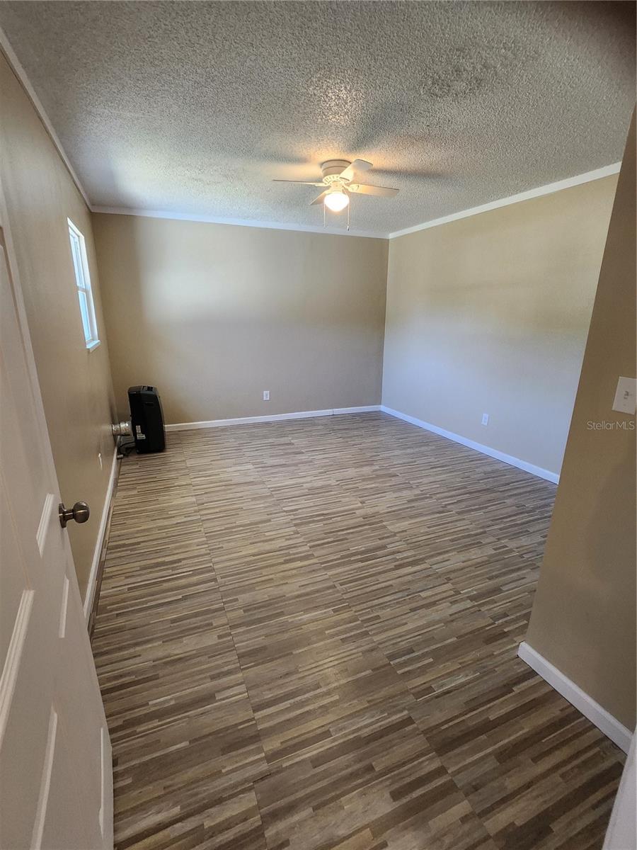 2429 CENTENNIAL BLVD, LEESBURG, FL, 34748