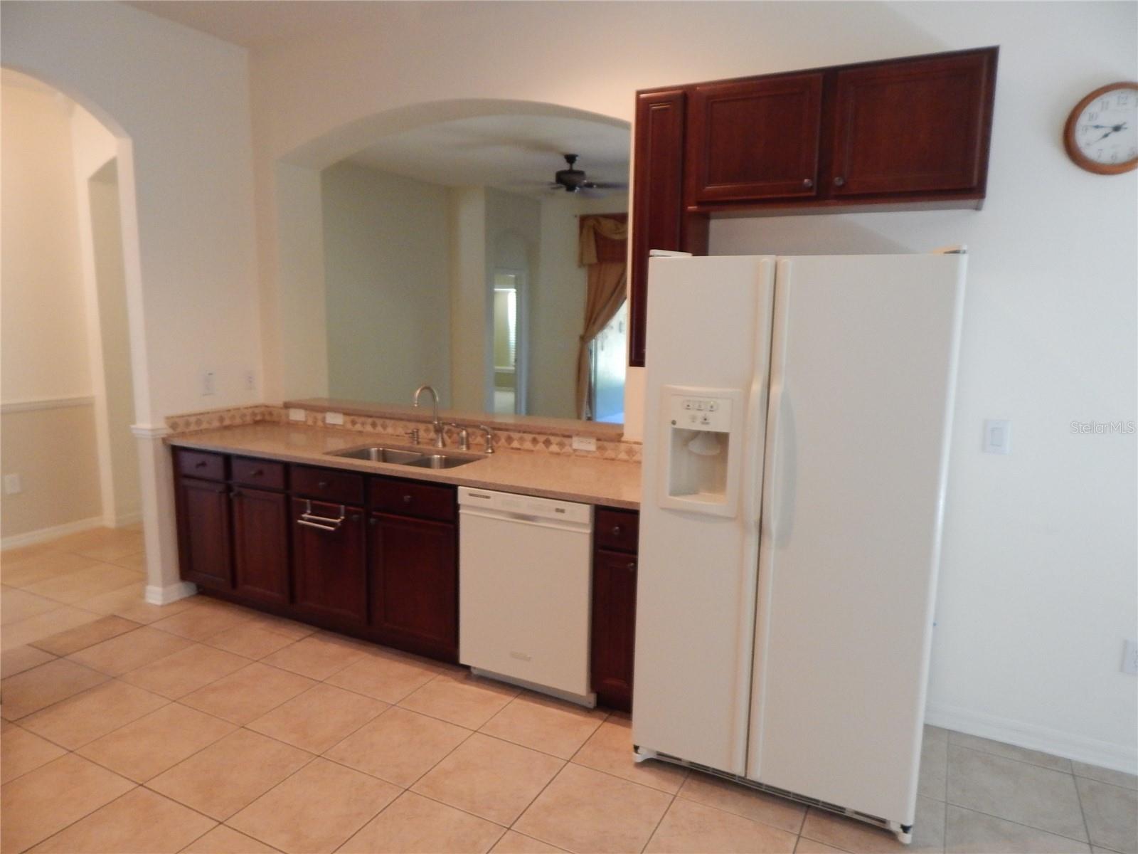 6433 BRIDGECREST DR, LITHIA, FL, 33547