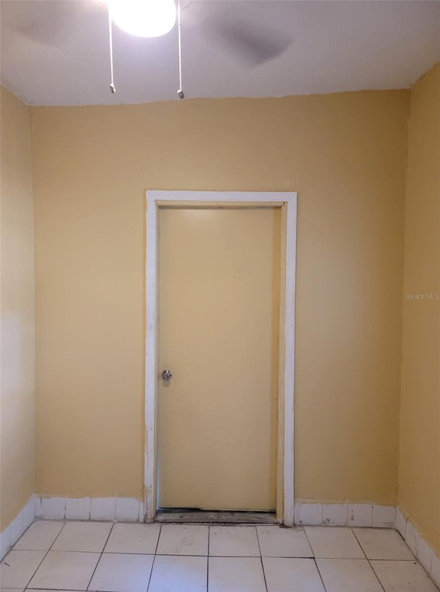 107 E CYPRESS ST, KISSIMMEE, FL, 34744