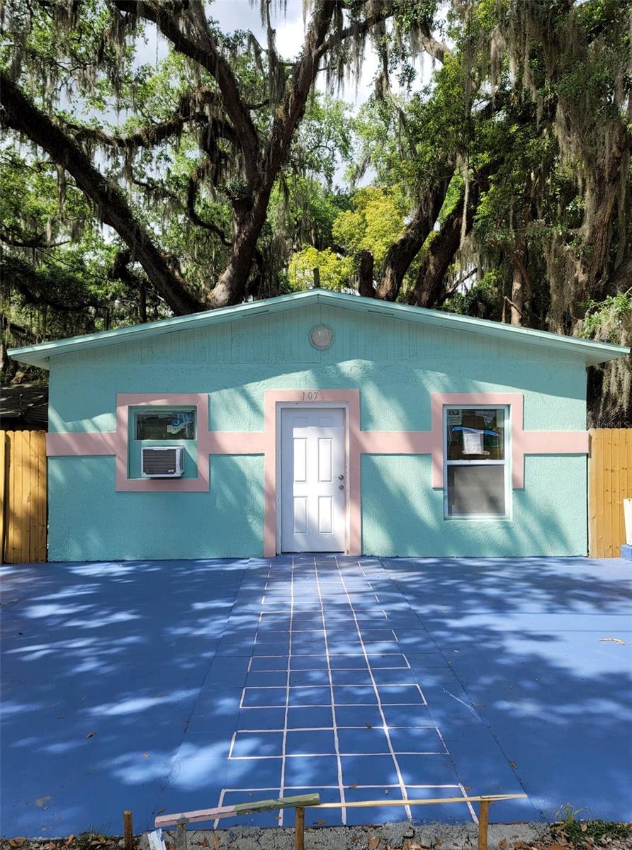 107 E CYPRESS ST, KISSIMMEE, FL, 34744