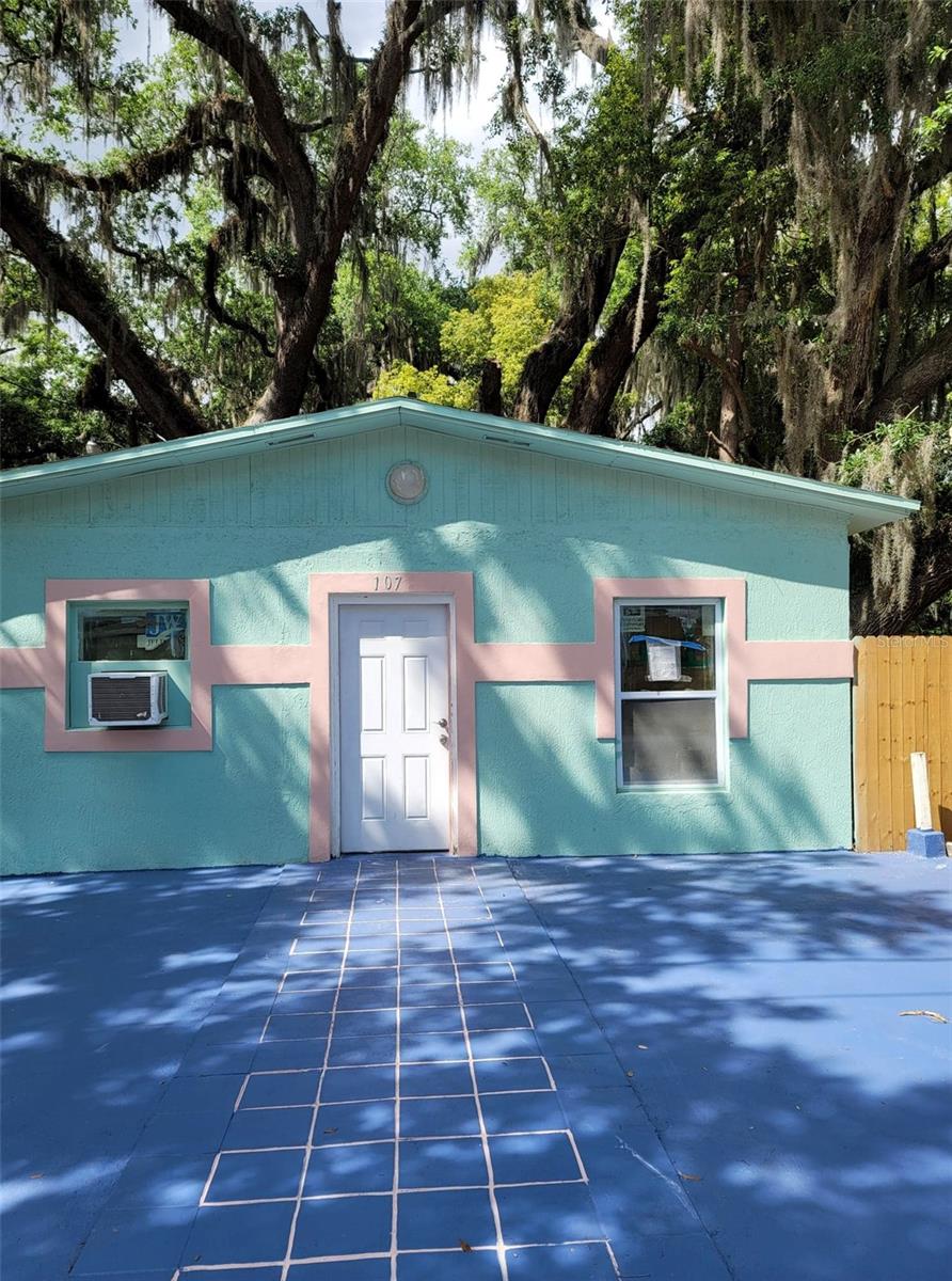 107 E CYPRESS ST, KISSIMMEE, FL, 34744