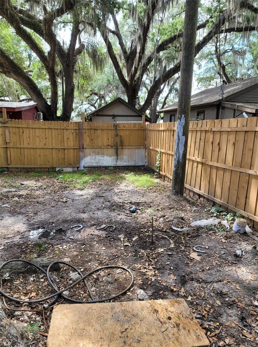 107 E CYPRESS ST, KISSIMMEE, FL, 34744