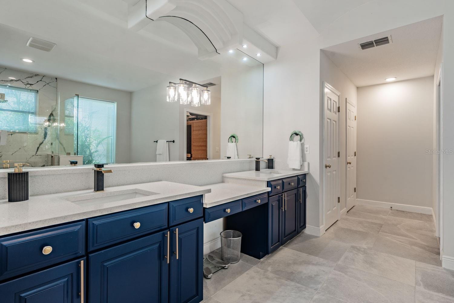 4561 ROANOAK WAY, PALM HARBOR, FL, 34685