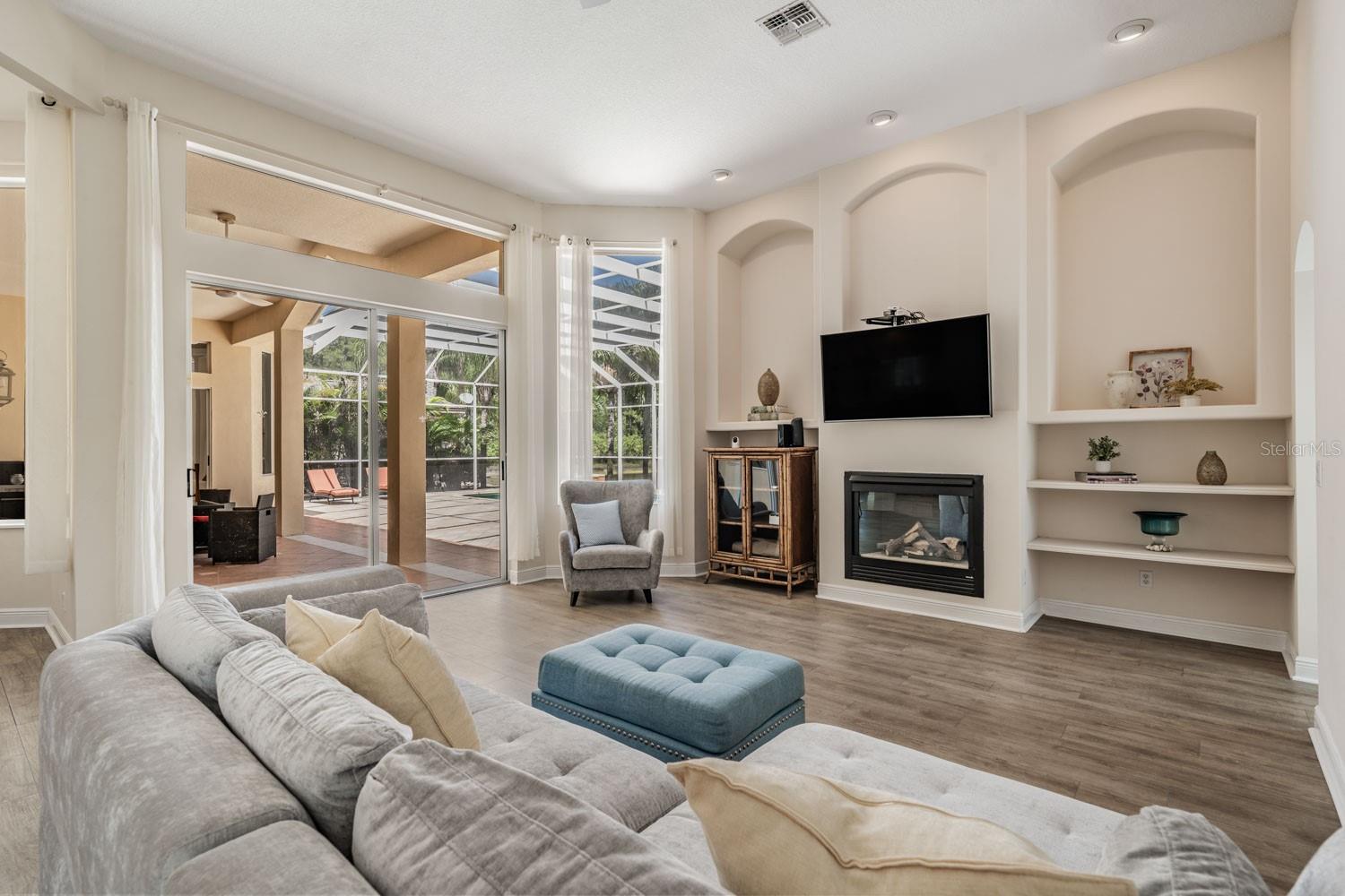 4561 ROANOAK WAY, PALM HARBOR, FL, 34685