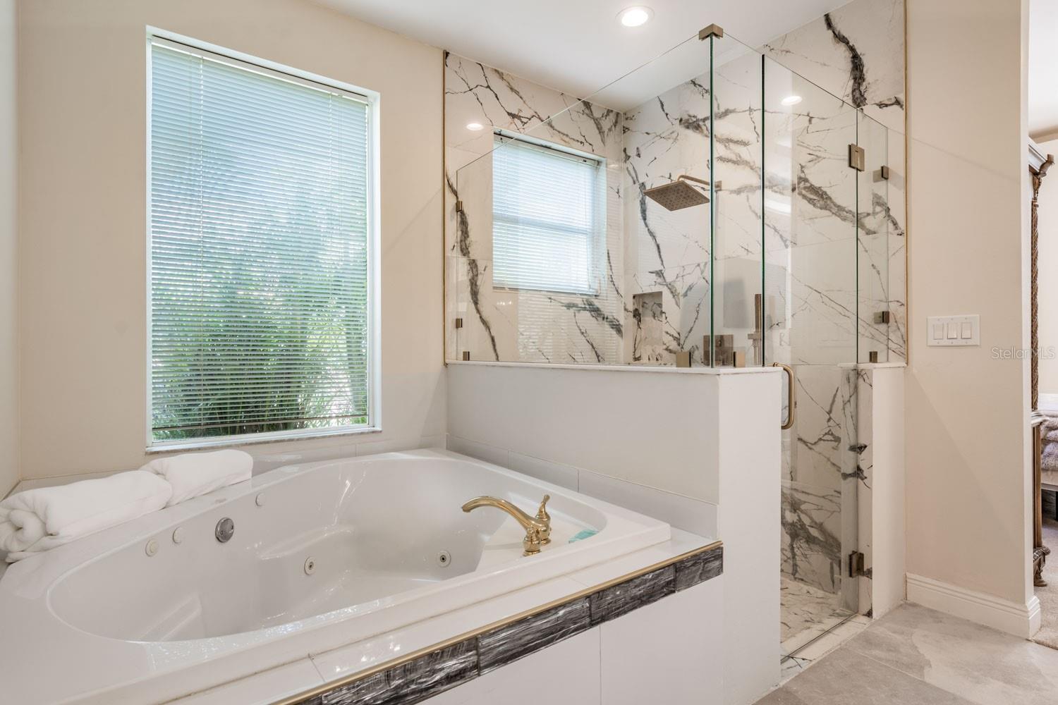 4561 ROANOAK WAY, PALM HARBOR, FL, 34685