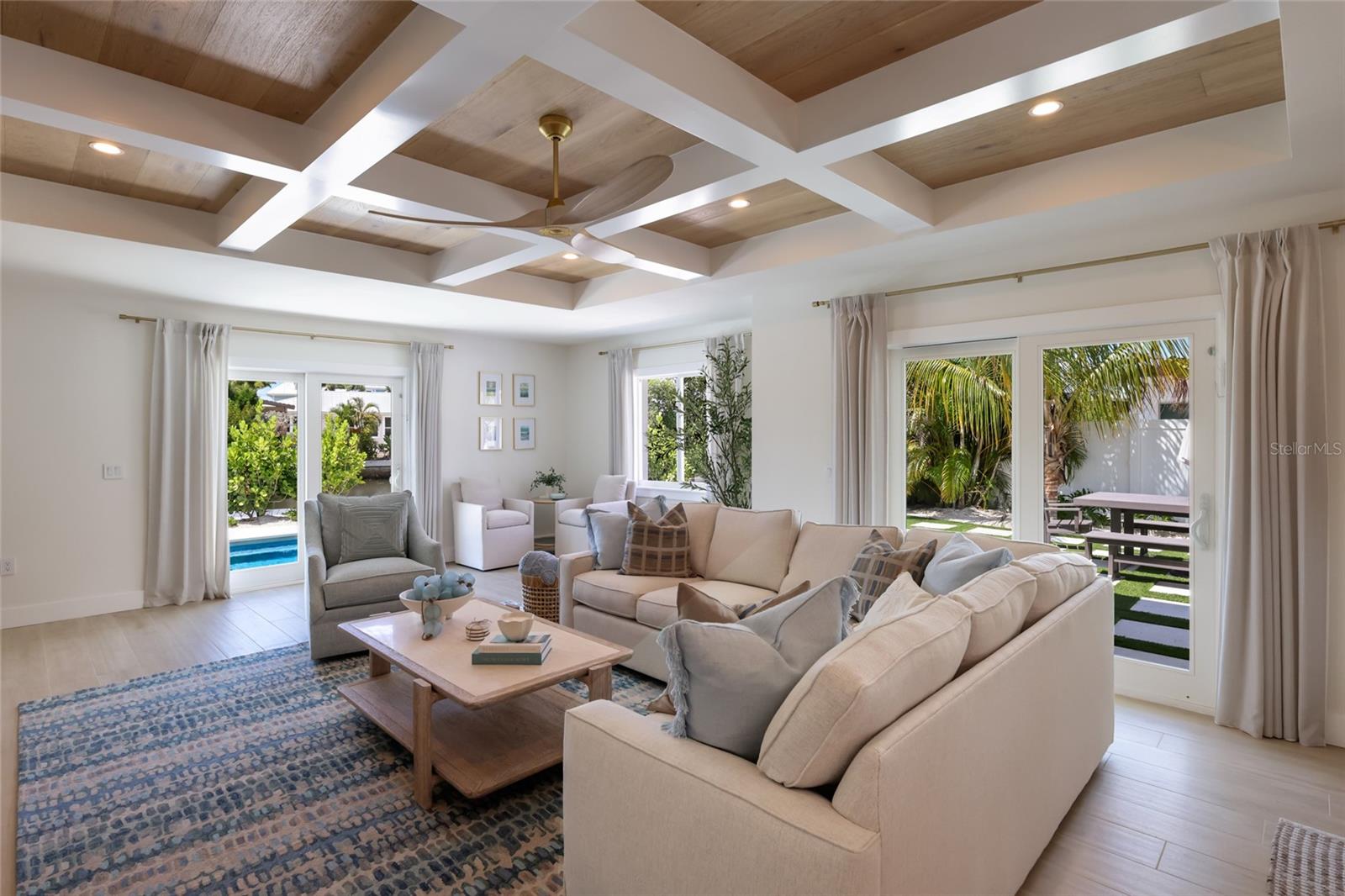 6401 MARINA DR, HOLMES BEACH, FL, 34217