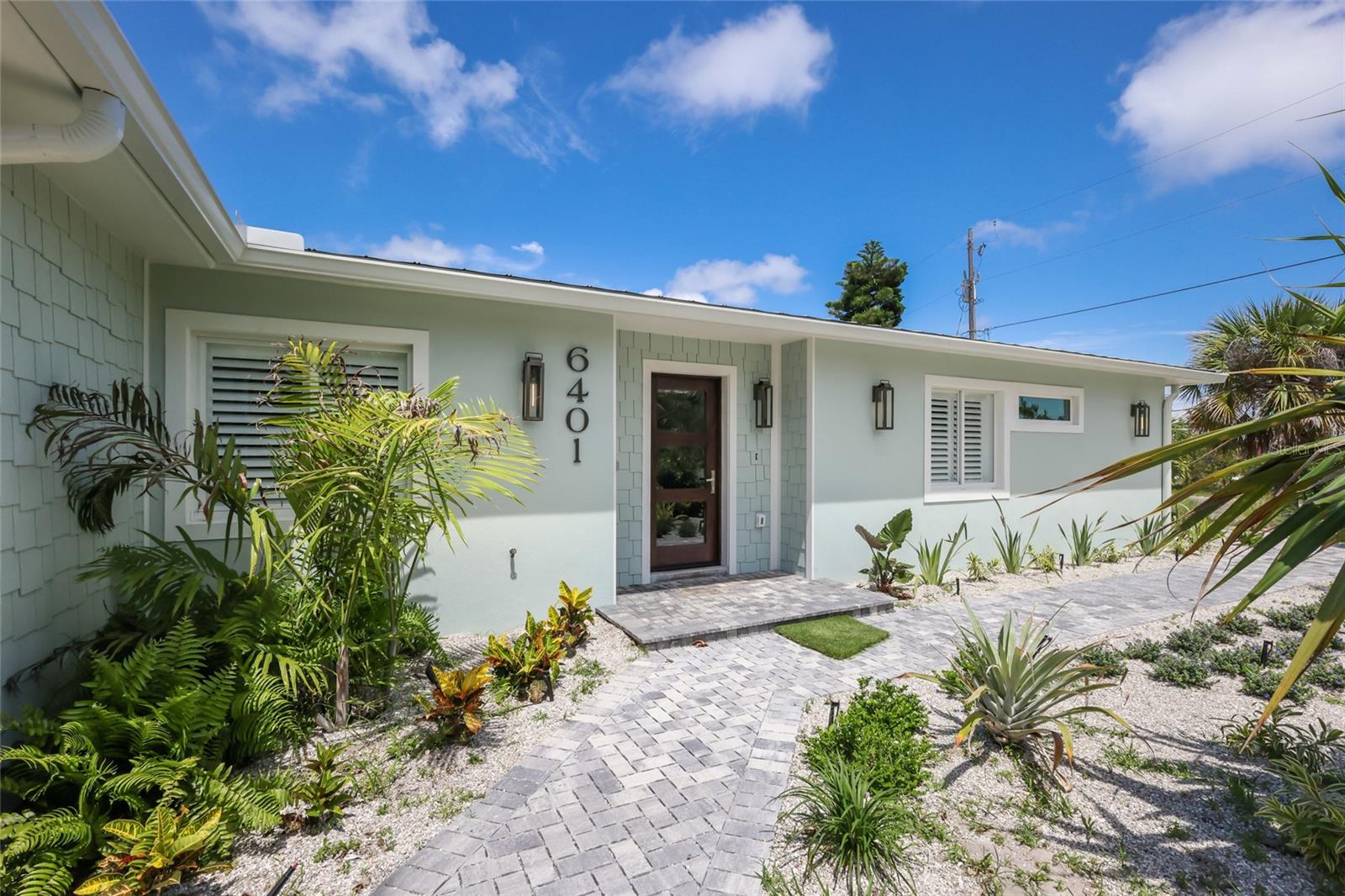 6401 MARINA DR, HOLMES BEACH, FL, 34217