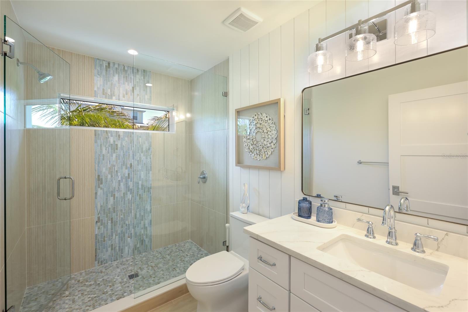 6401 MARINA DR, HOLMES BEACH, FL, 34217