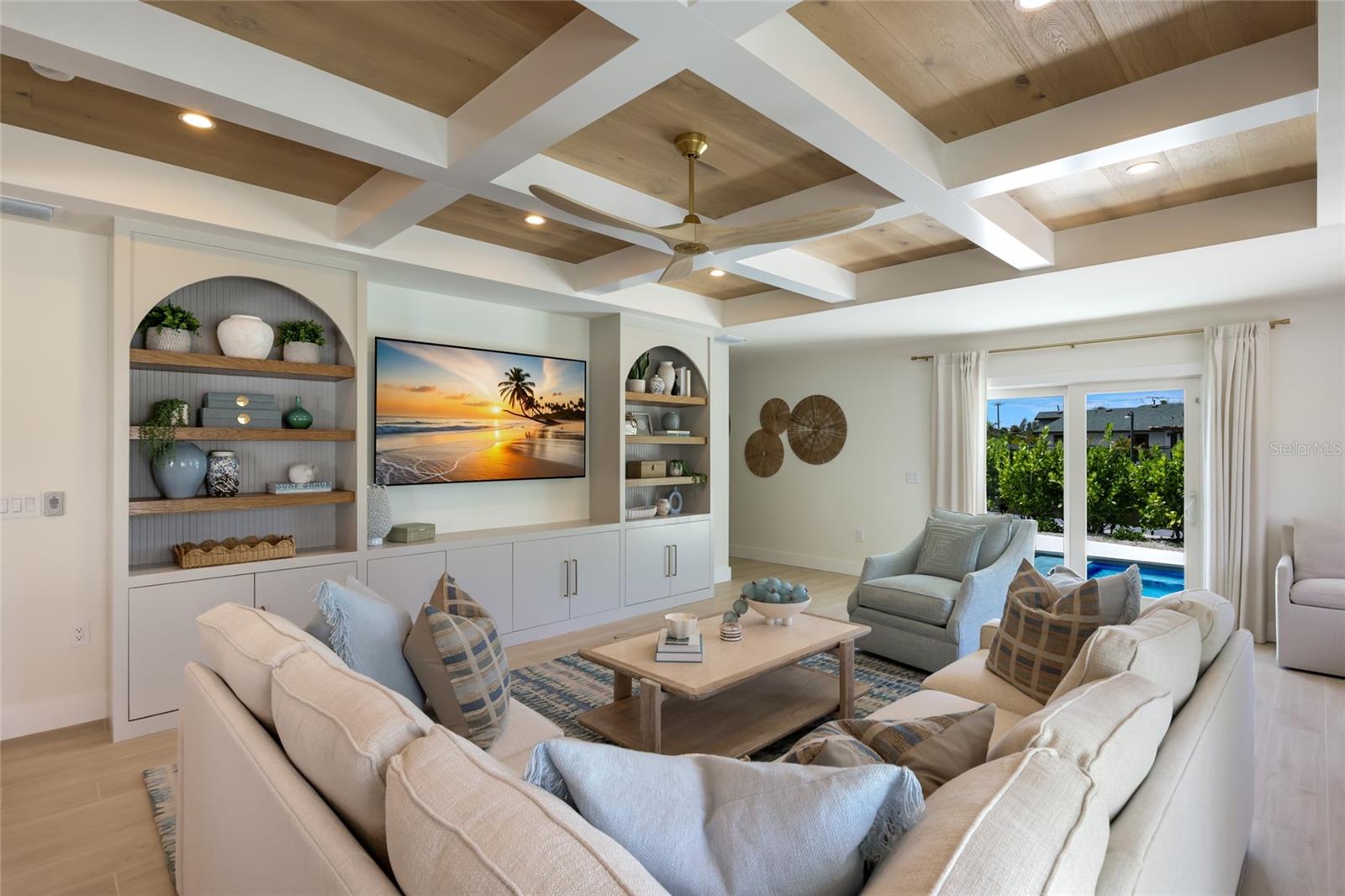 6401 MARINA DR, HOLMES BEACH, FL, 34217