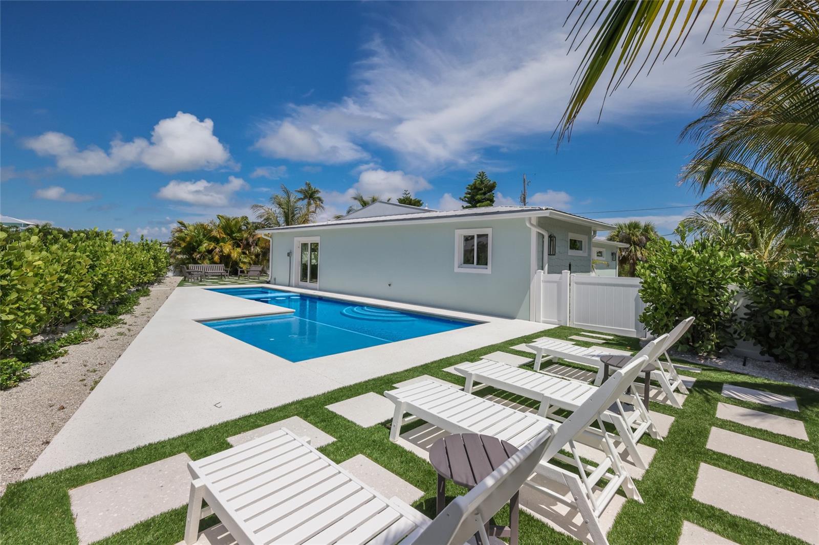 6401 MARINA DR, HOLMES BEACH, FL, 34217