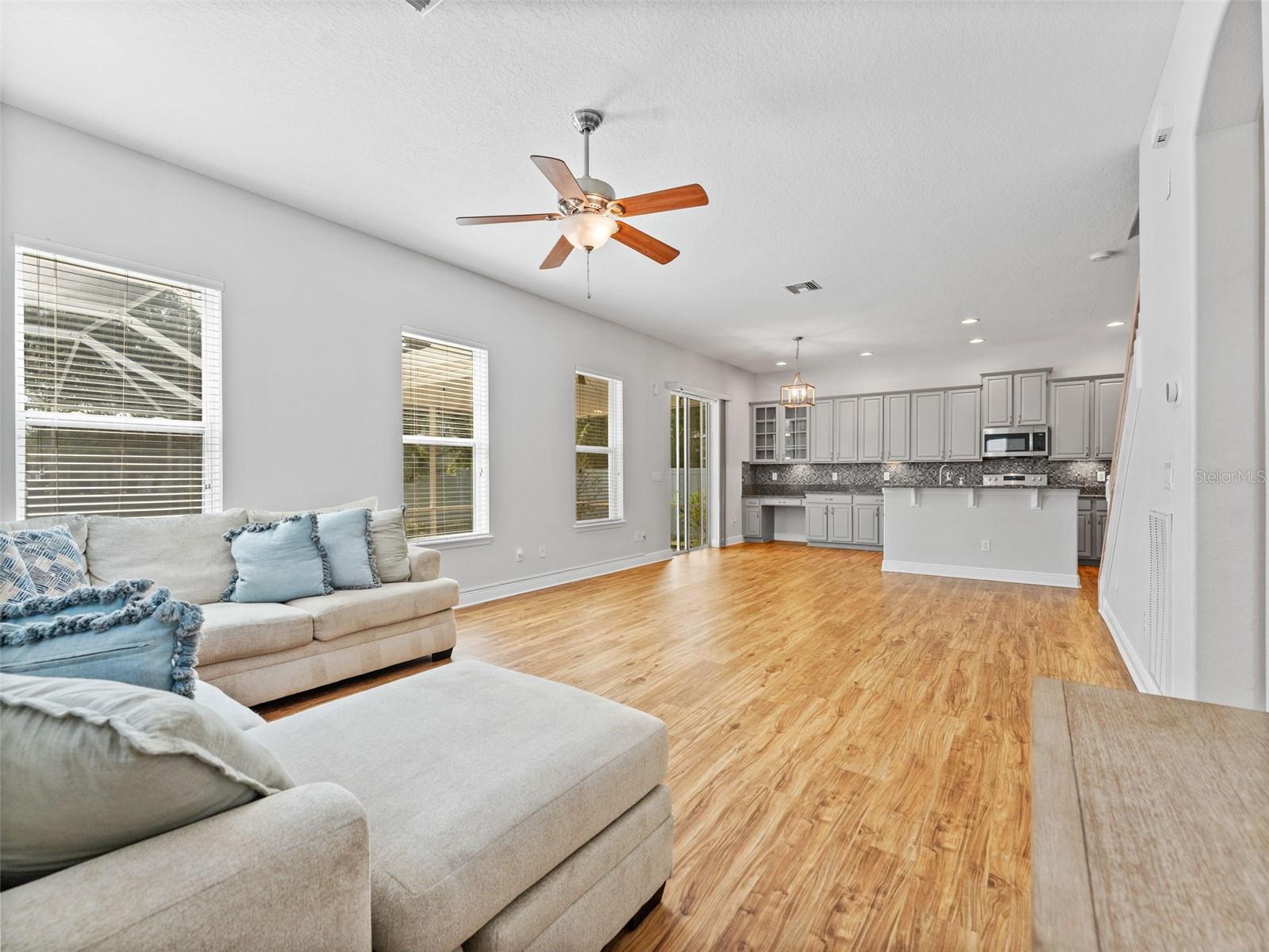 7606 S SPARKMAN ST, TAMPA, FL, 33616
