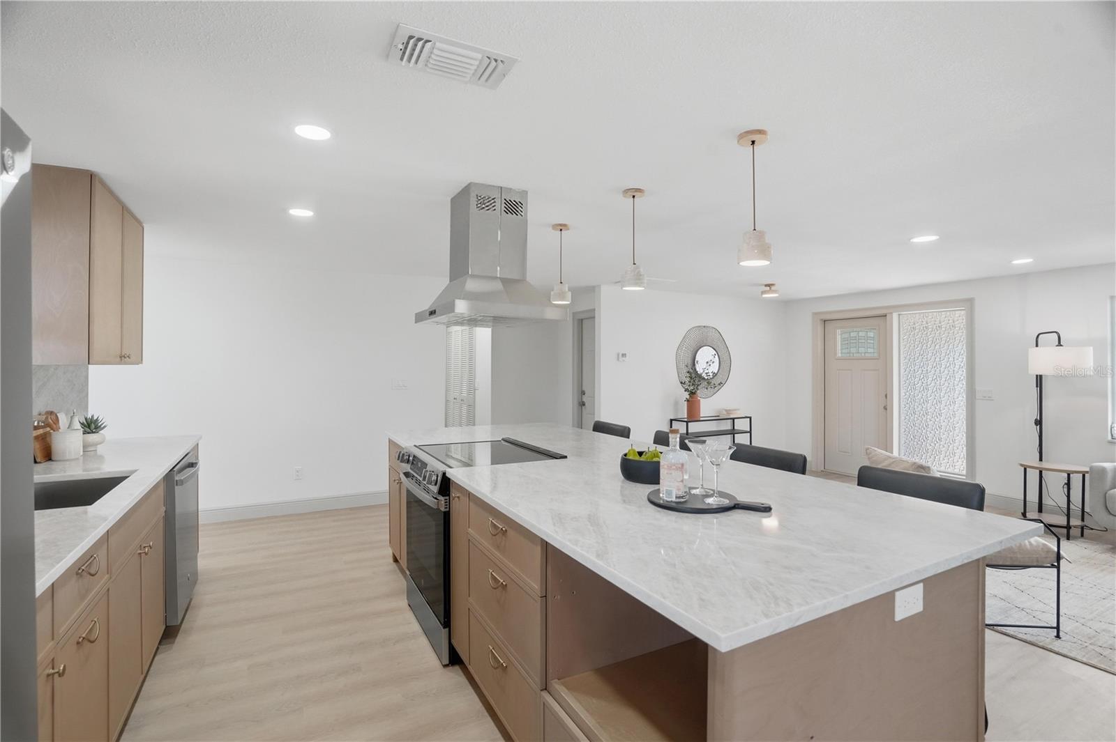 1300 MICHIGAN BLVD, DUNEDIN, FL, 34698