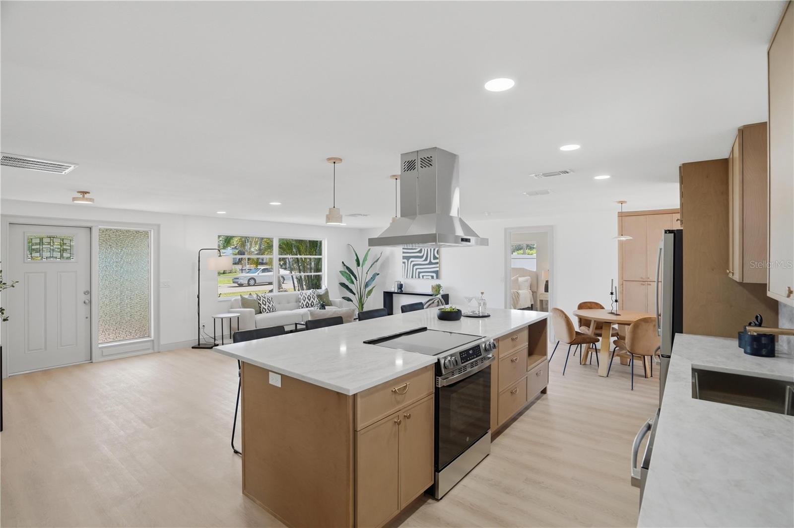 1300 MICHIGAN BLVD, DUNEDIN, FL, 34698