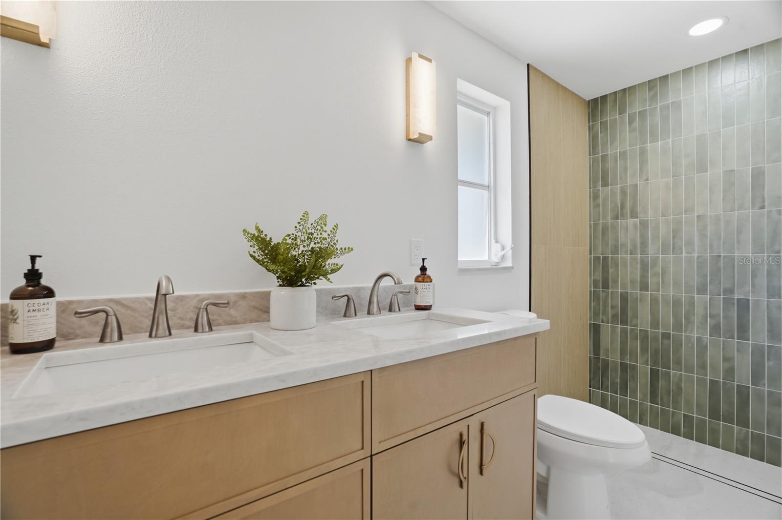 1300 MICHIGAN BLVD, DUNEDIN, FL, 34698