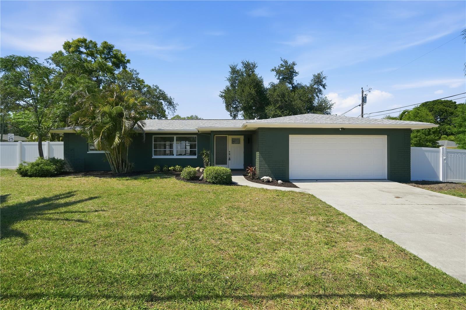 1300 MICHIGAN BLVD, DUNEDIN, FL, 34698