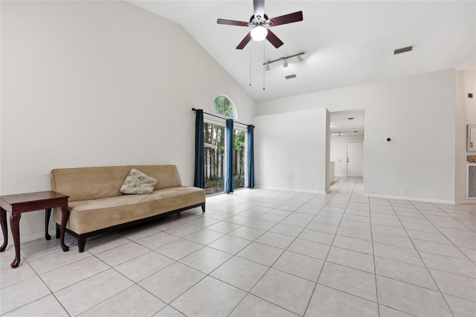 1736 NW 16TH PL, GAINESVILLE, FL, 32605