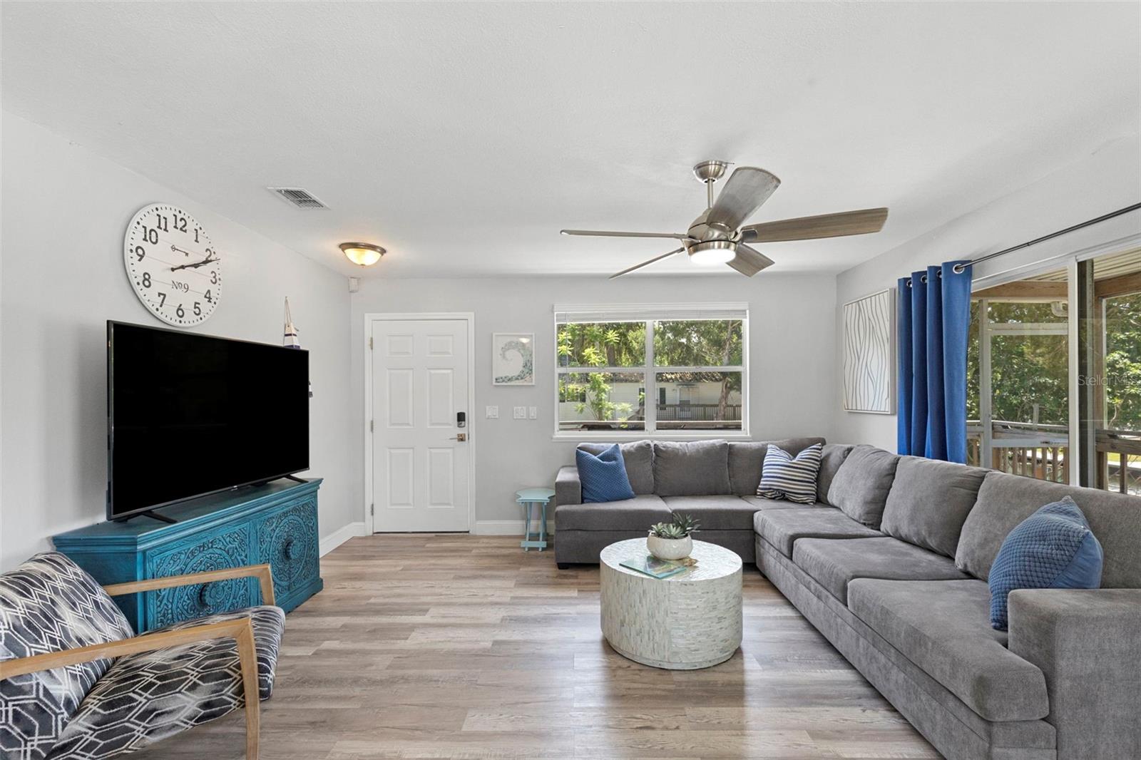 6183 WAVERLY RD, WEEKI WACHEE, FL, 34607