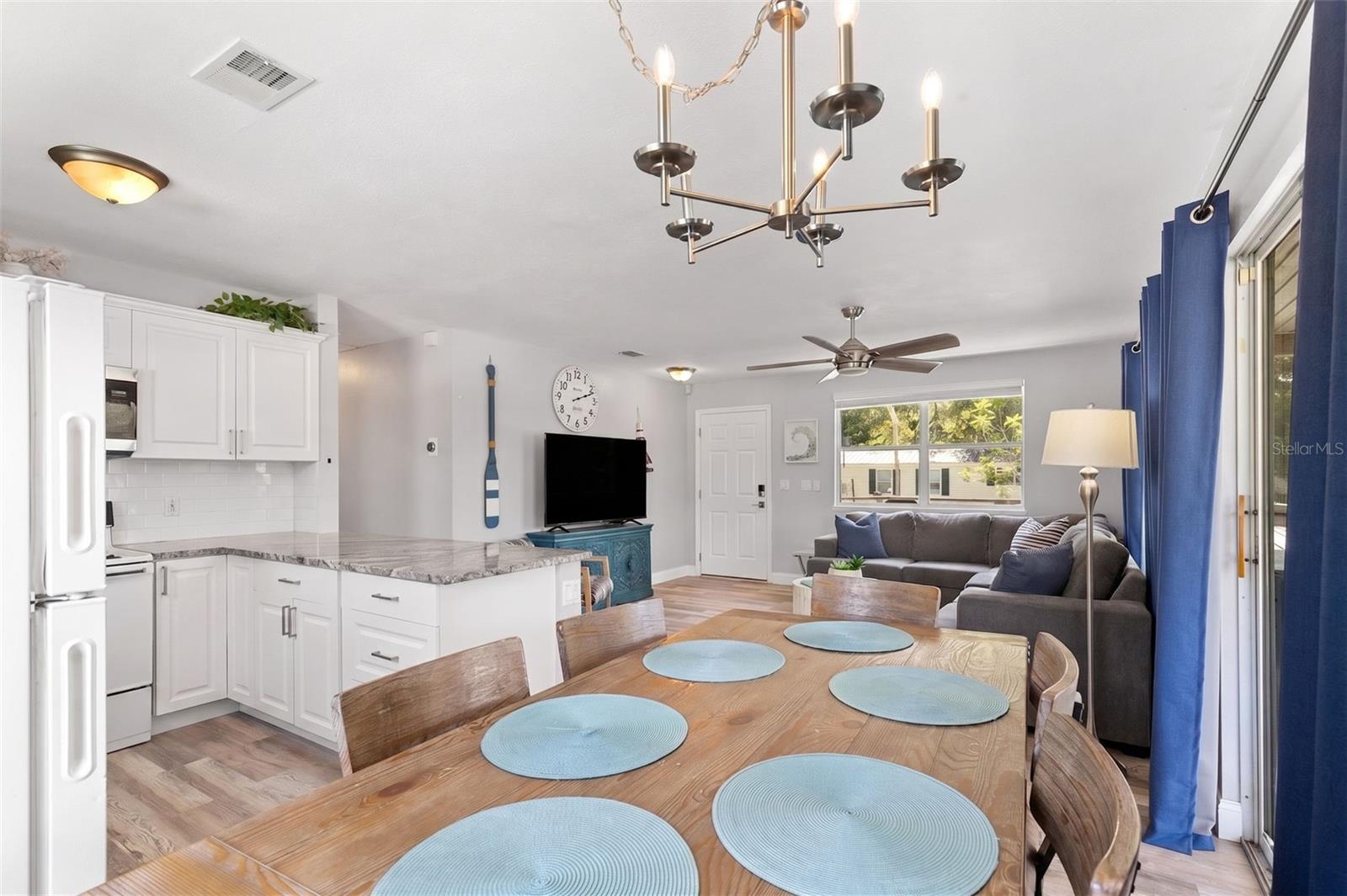 6183 WAVERLY RD, WEEKI WACHEE, FL, 34607