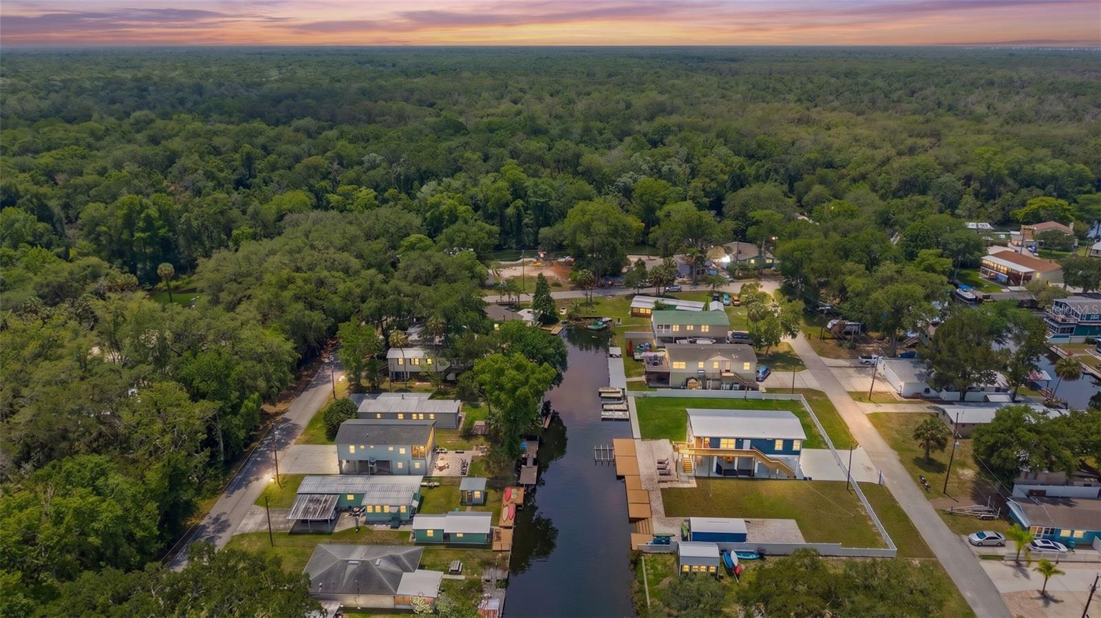 6183 WAVERLY RD, WEEKI WACHEE, FL, 34607