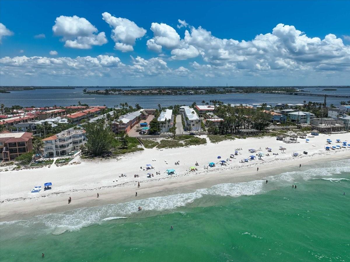 1423 GULF DR N, BRADENTON BEACH, FL, 34217