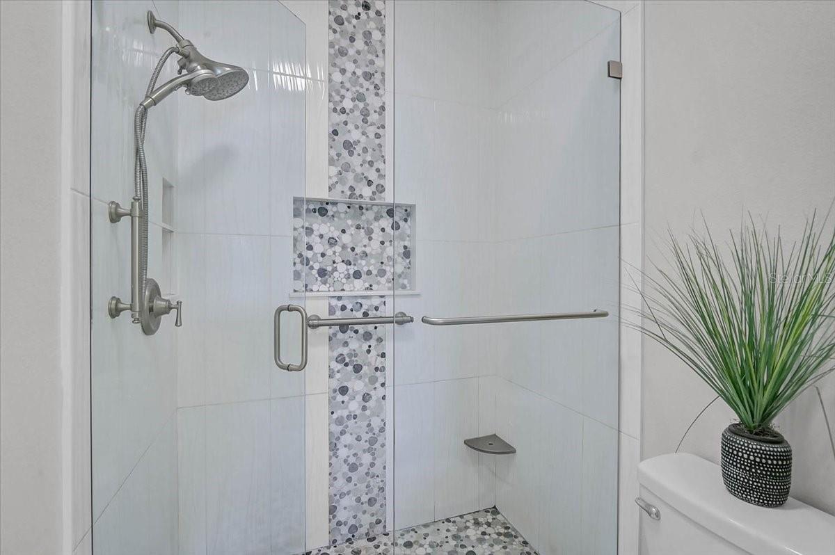 1423 GULF DR N, BRADENTON BEACH, FL, 34217