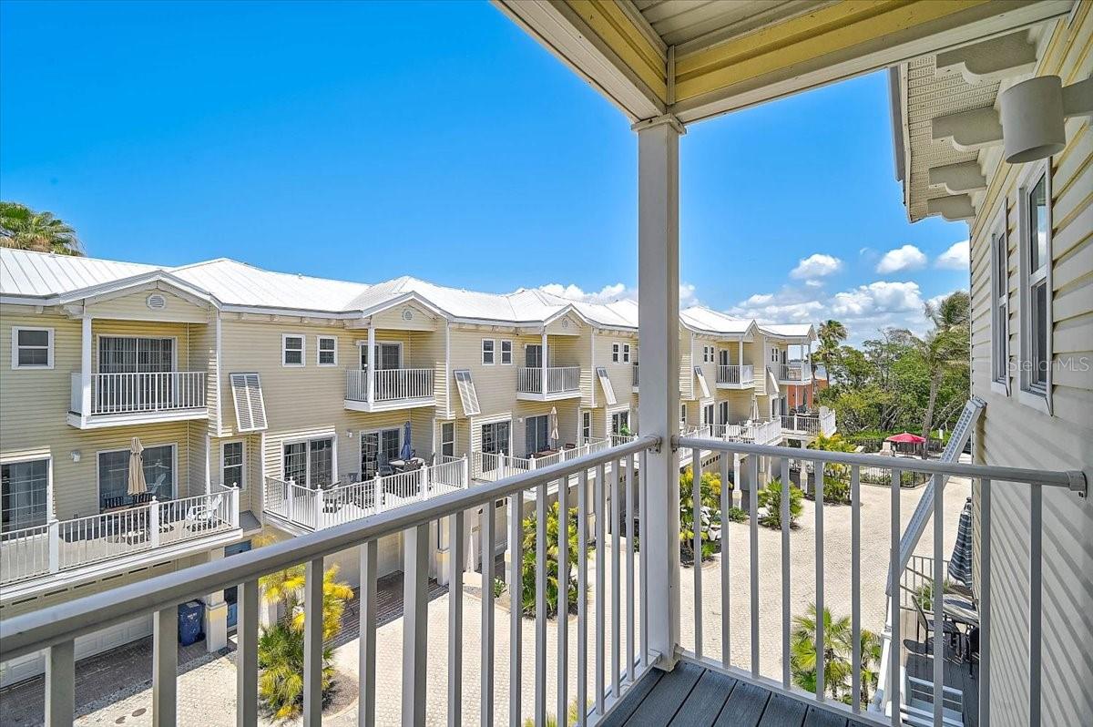 1423 GULF DR N, BRADENTON BEACH, FL, 34217