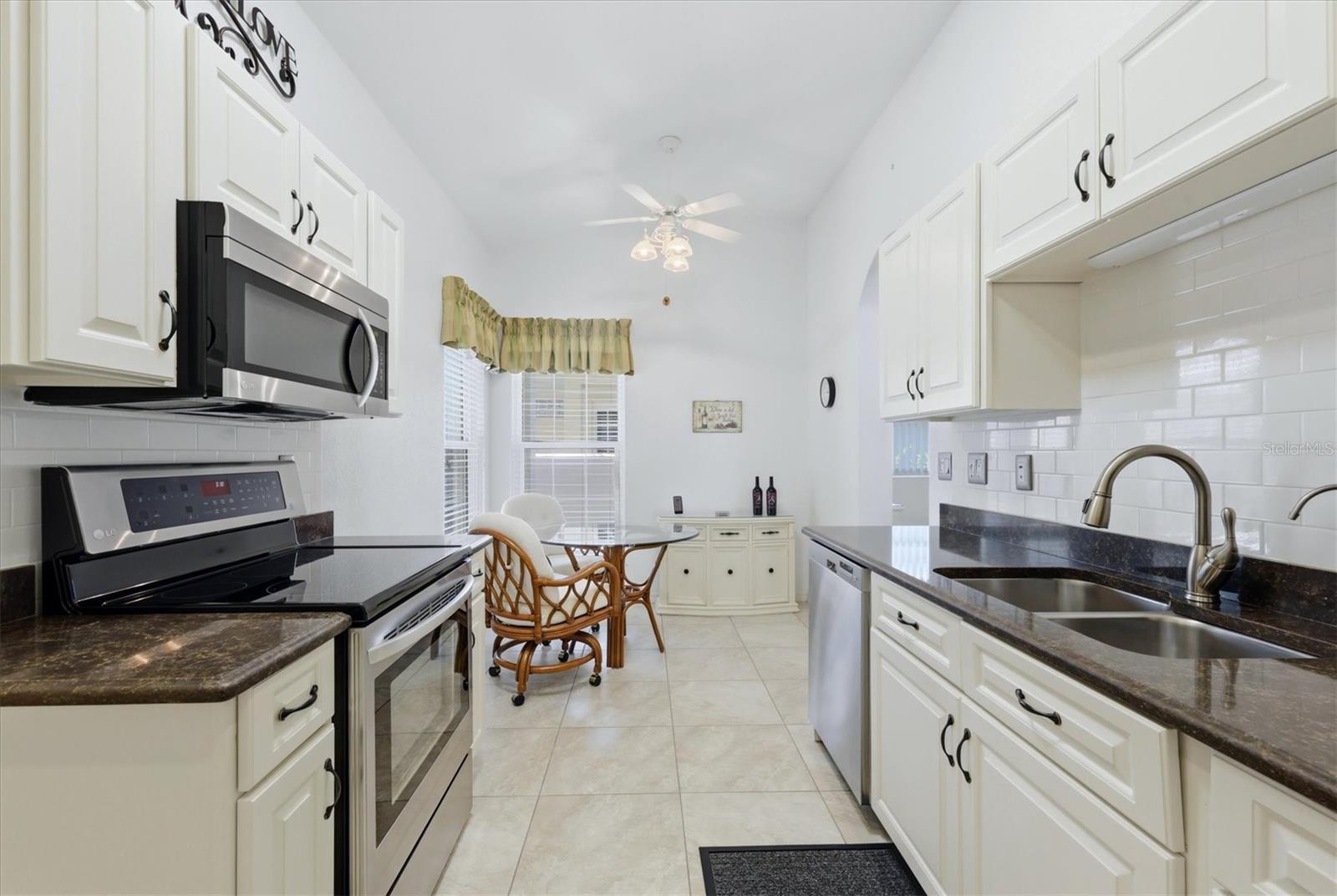 1777 FOUNTAIN VIEW CIR, VENICE, FL, 34292