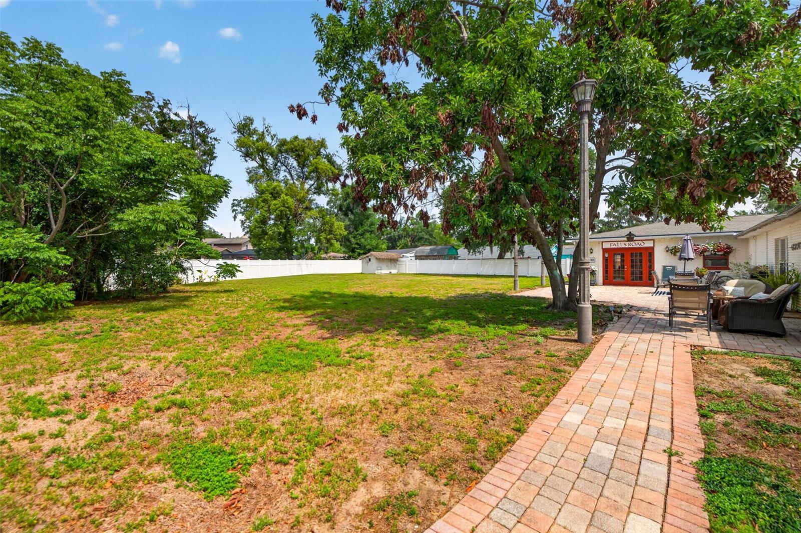 712 S OAKWOOD AVE, BRANDON, FL, 33511