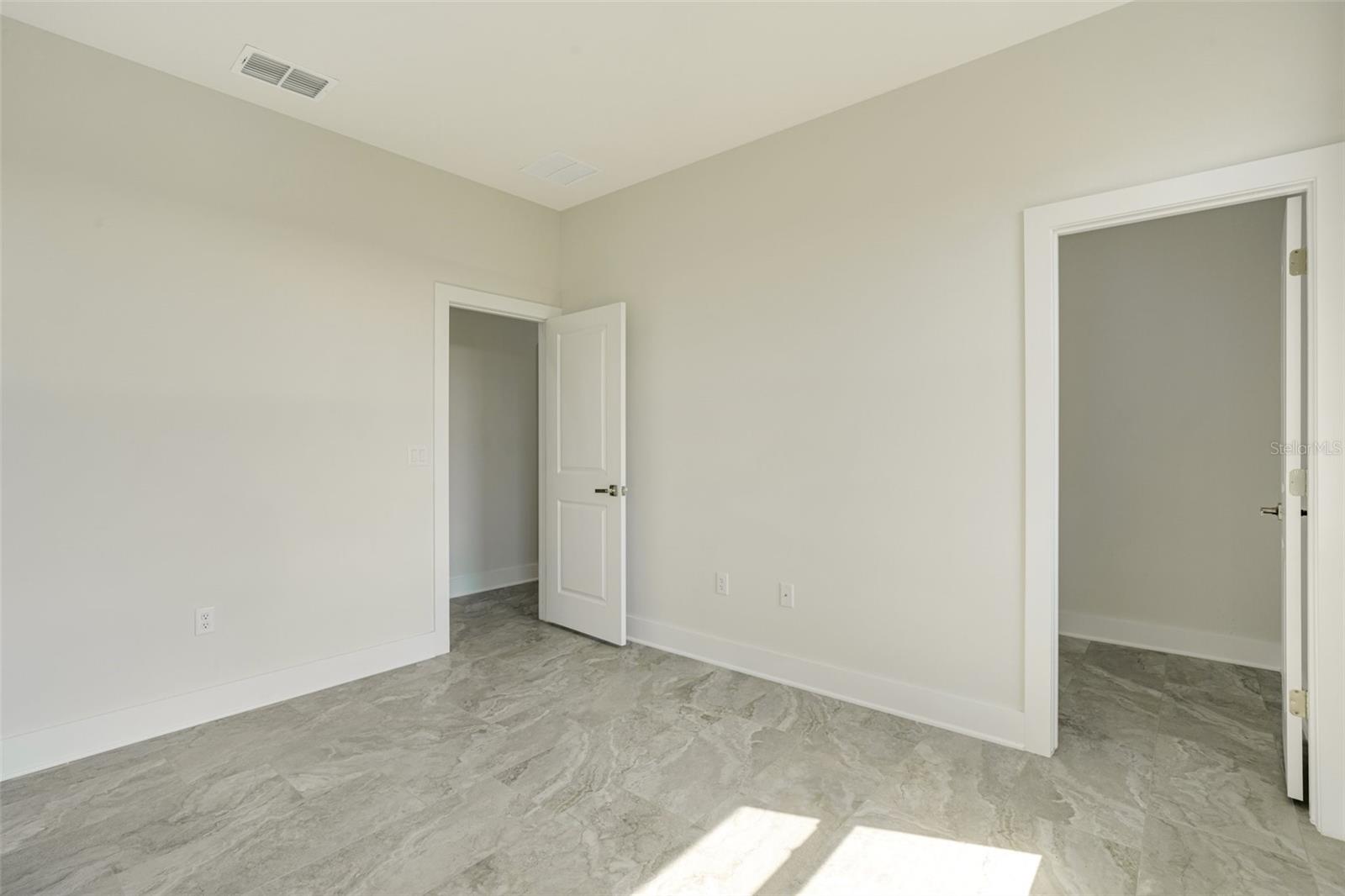 384 BAYTREE DR, ROTONDA WEST, FL, 33947