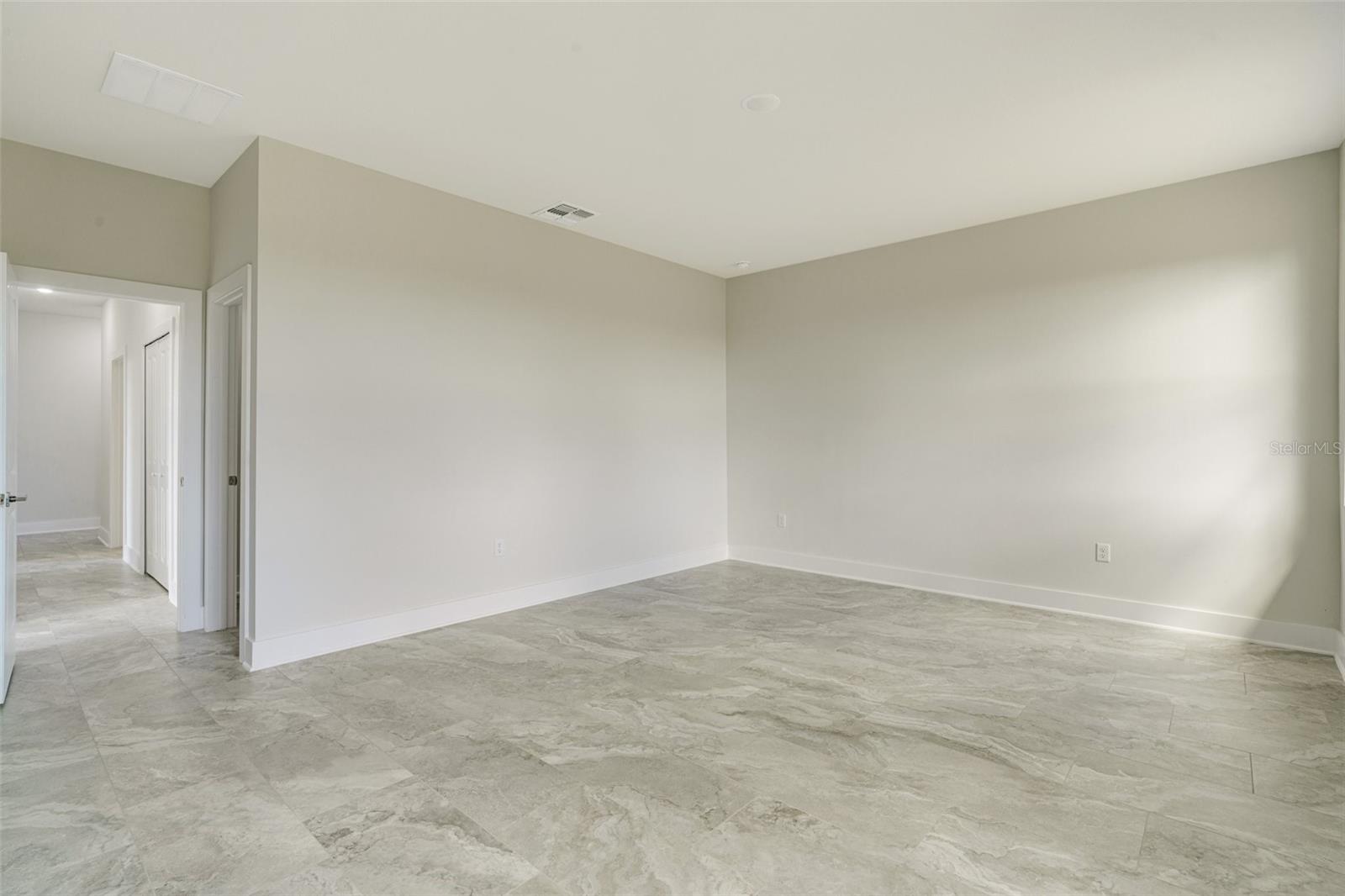 384 BAYTREE DR, ROTONDA WEST, FL, 33947