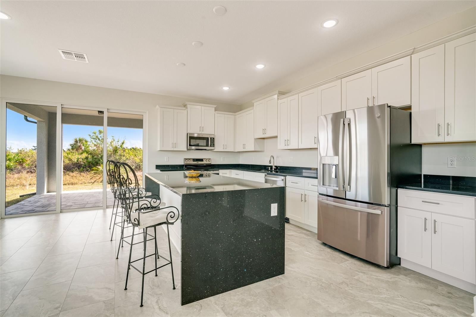 384 BAYTREE DR, ROTONDA WEST, FL, 33947