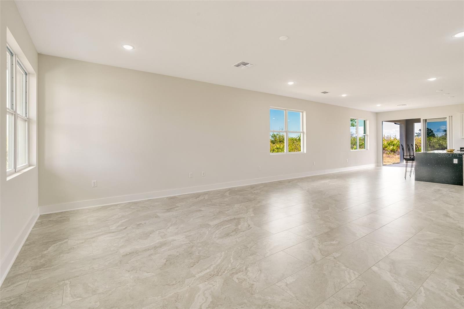 384 BAYTREE DR, ROTONDA WEST, FL, 33947